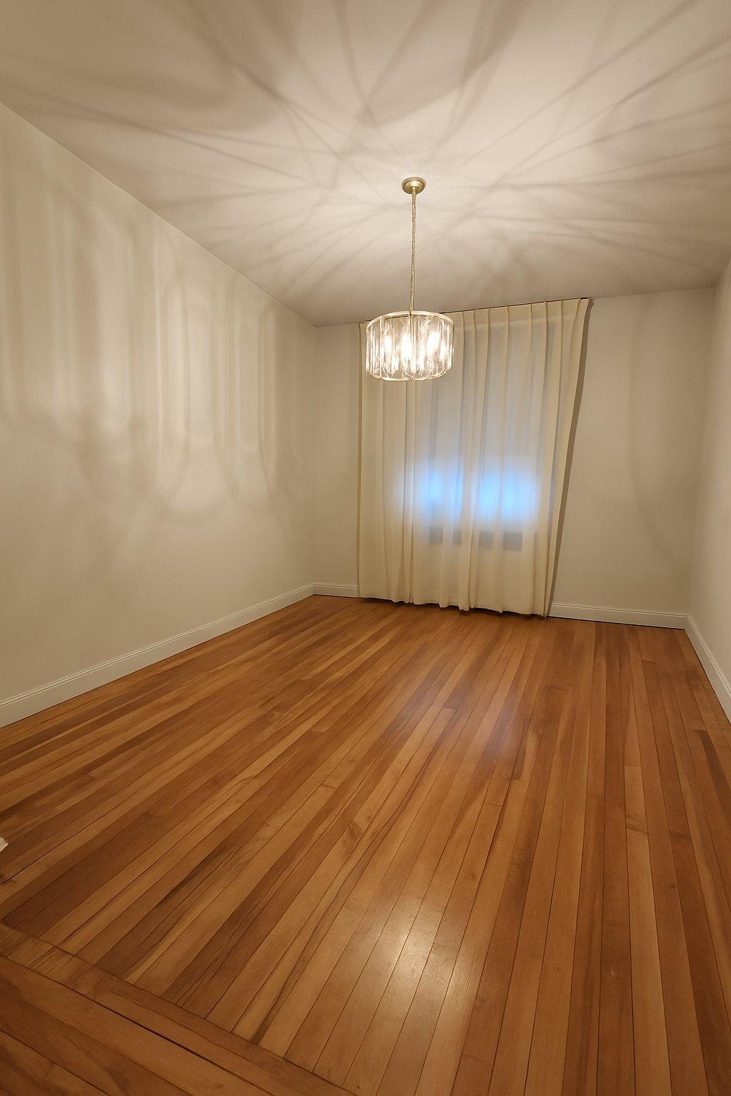 









10181

 - 10183


Rue Marquette

,
Montréal (Ahuntsic-Cartierville),




QC
H2C3E4

