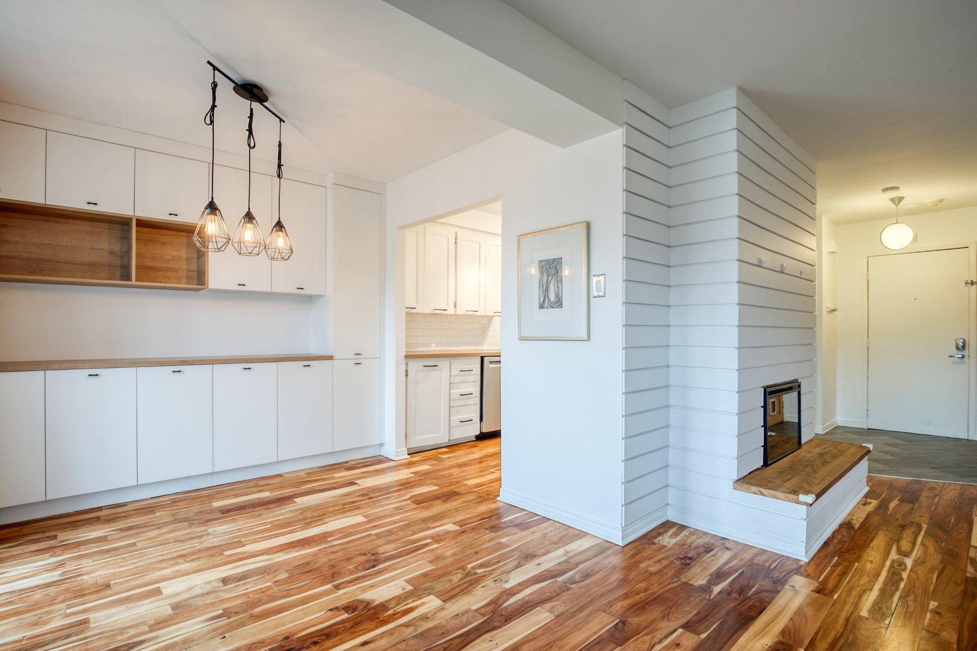 









1825


Rue Dunant

, 64,
Saint-Bruno-de-Montarville,




QC
J3V2Y3

