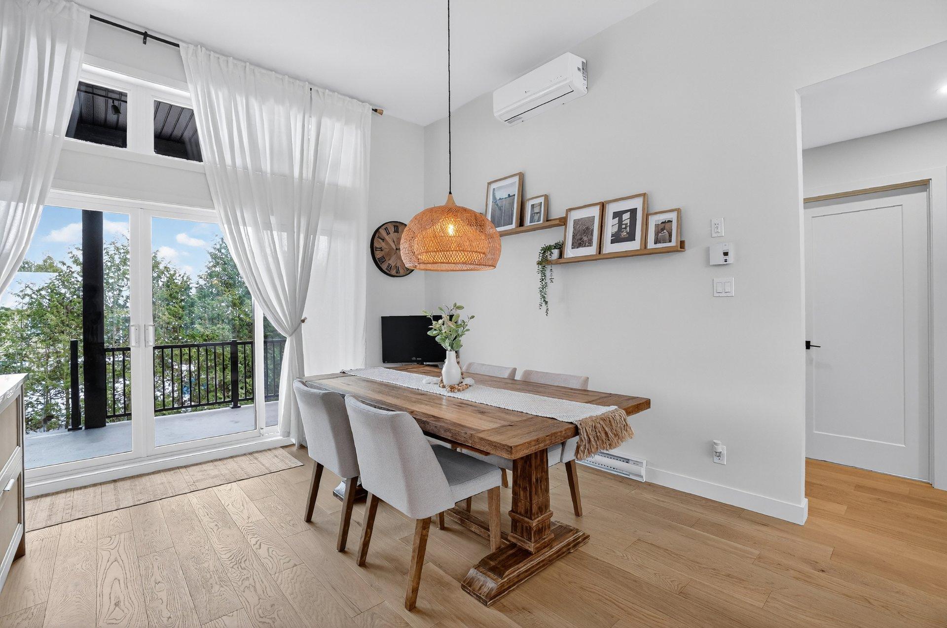 









46


Rue St-Émilion

,
Brownsburg-Chatham,




QC
J8G0C3

