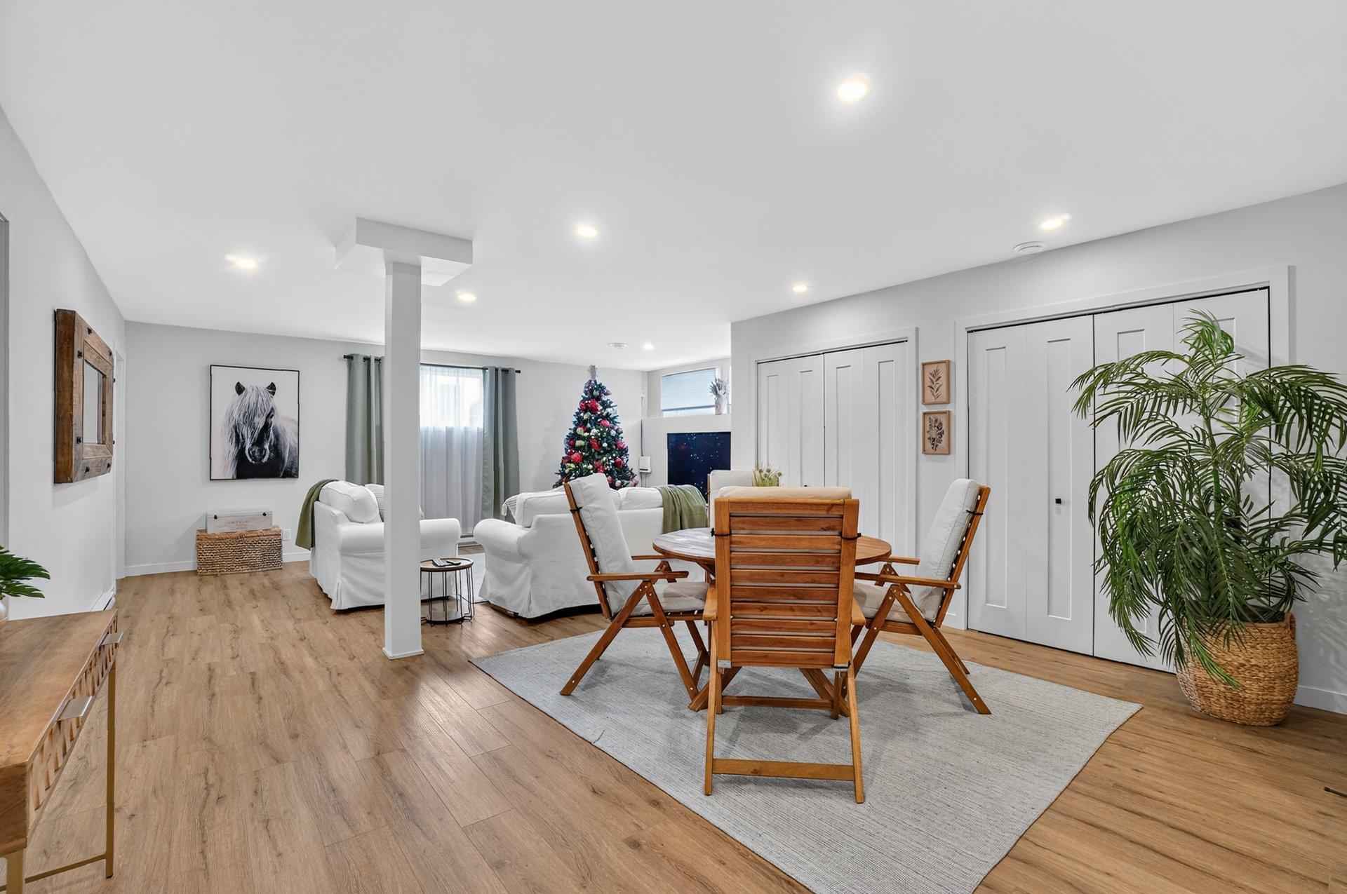 









46


Rue St-Émilion

,
Brownsburg-Chatham,




QC
J8G0C3

