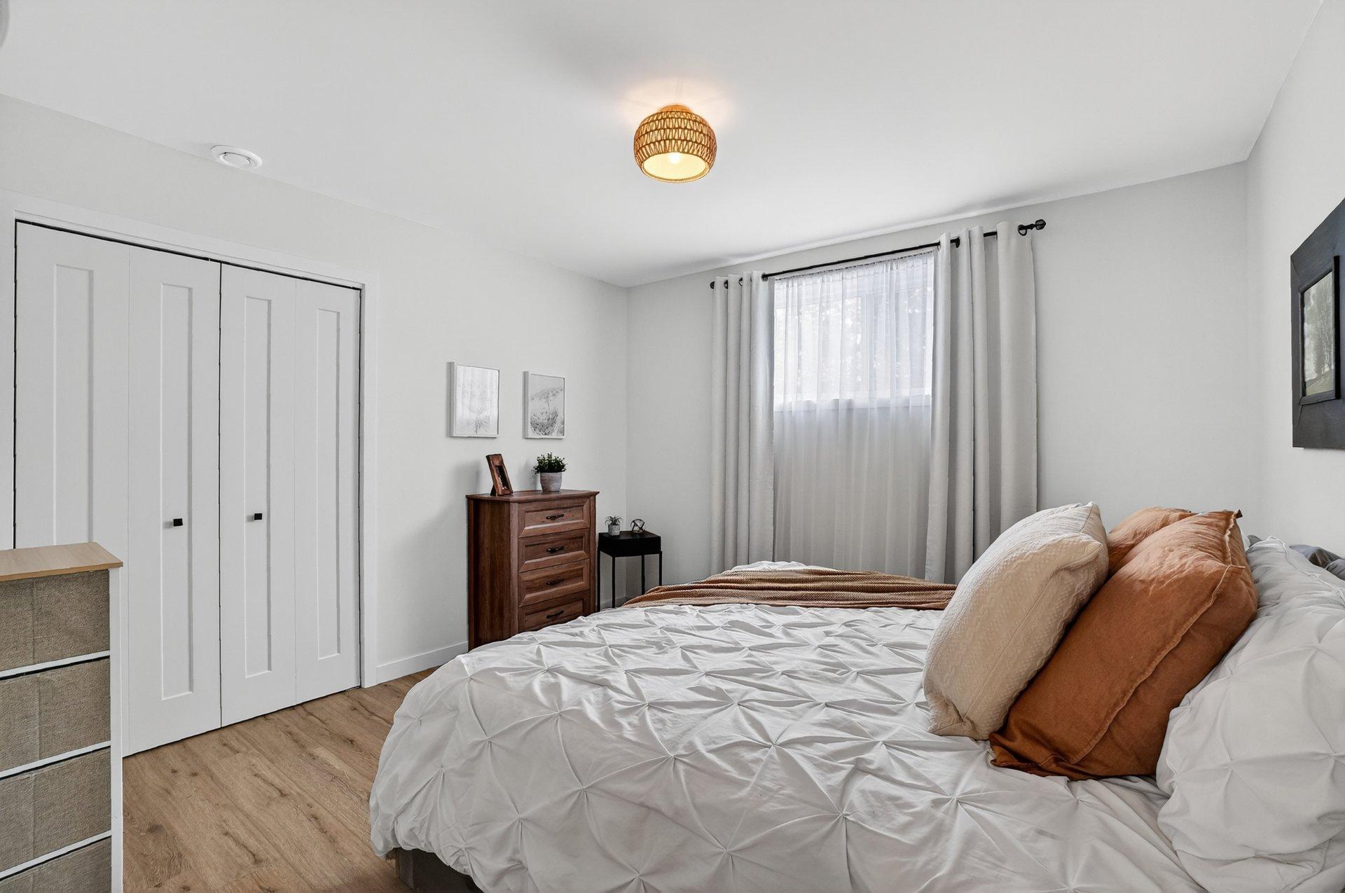 









46


Rue St-Émilion

,
Brownsburg-Chatham,




QC
J8G0C3

