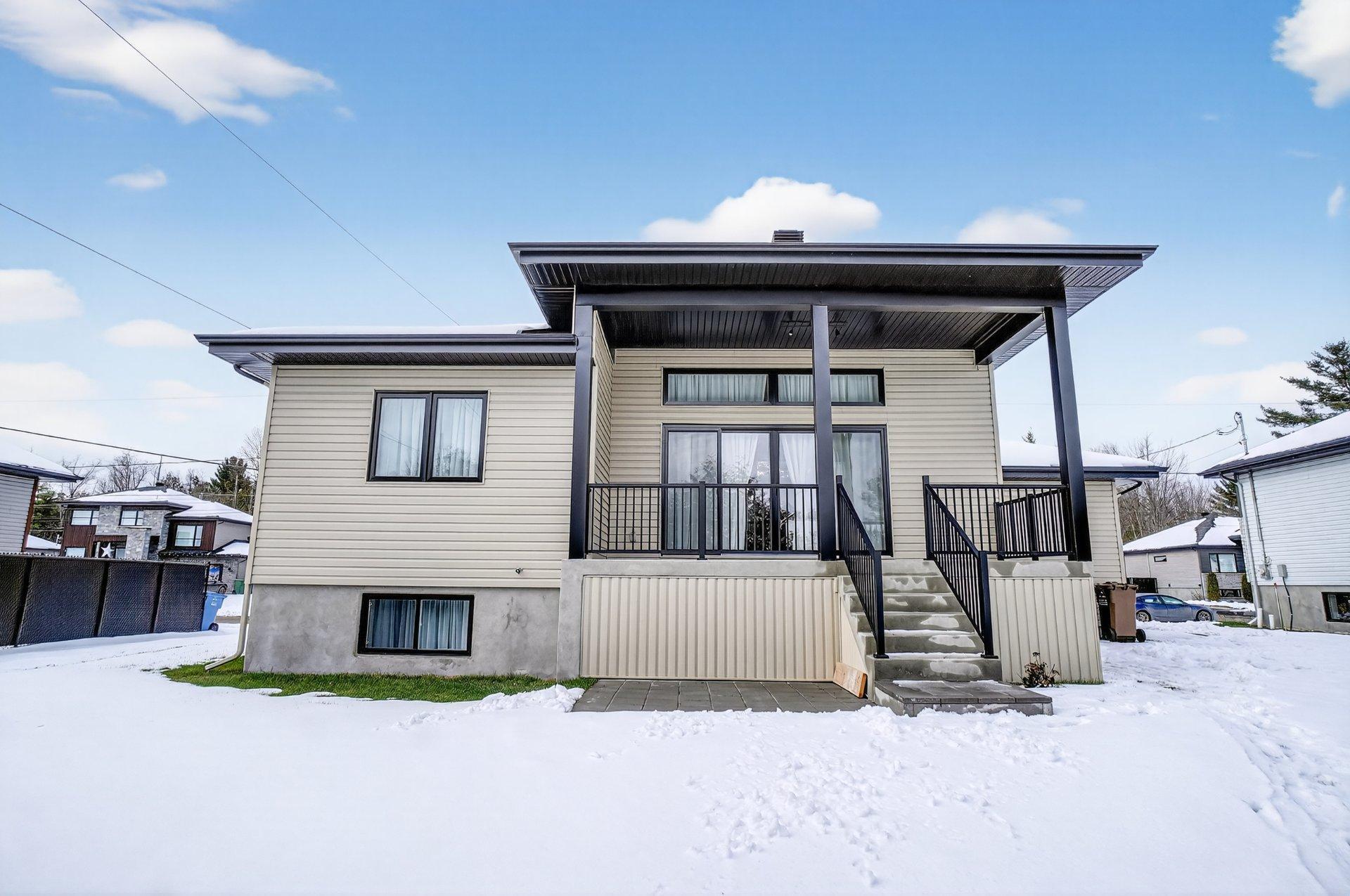 









46


Rue St-Émilion

,
Brownsburg-Chatham,




QC
J8G0C3

