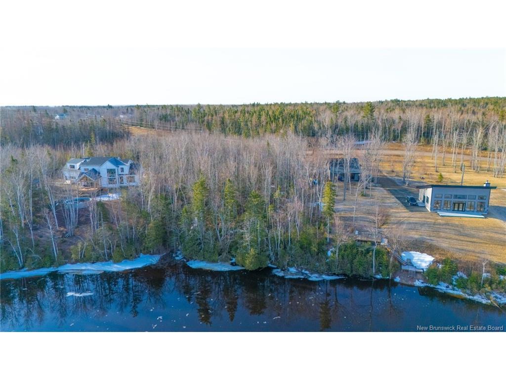 









Lot


Allée Justin

LANE,
Pokemouche,







NB
E8P 0E2

