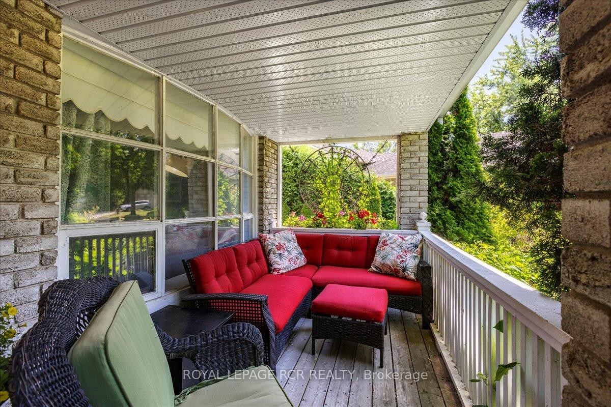 









55


Valley Mills

Road,
East Gwillimbury,




ON
L0G 1M0

