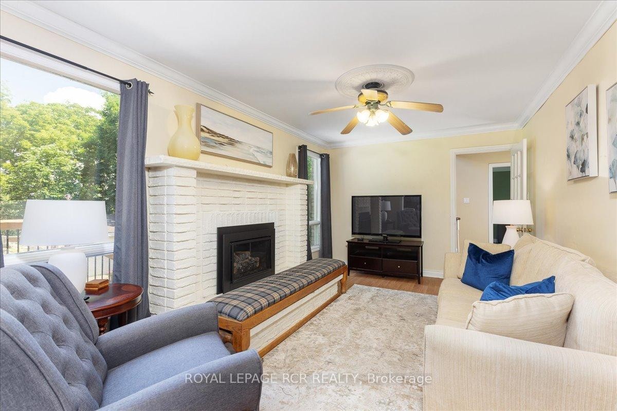 









55


Valley Mills

Road,
East Gwillimbury,




ON
L0G 1M0

