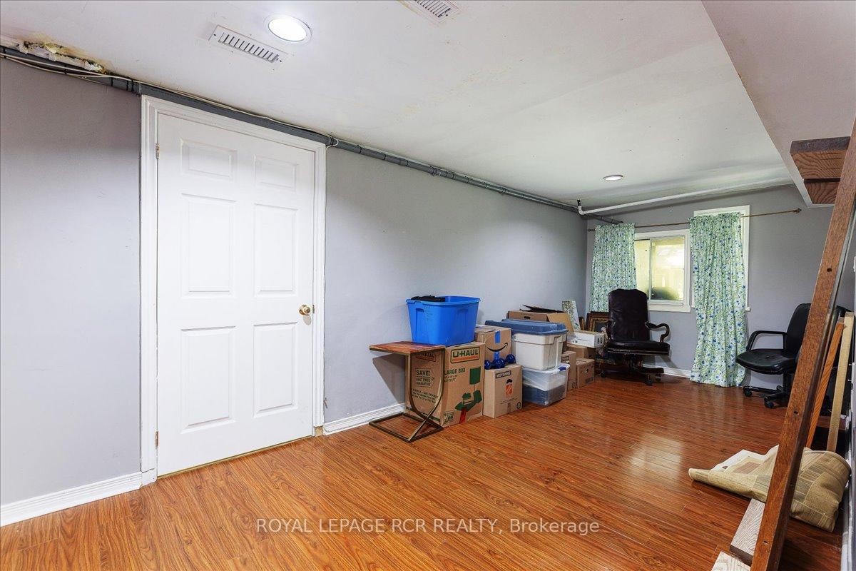 









55


Valley Mills

Road,
East Gwillimbury,




ON
L0G 1M0

