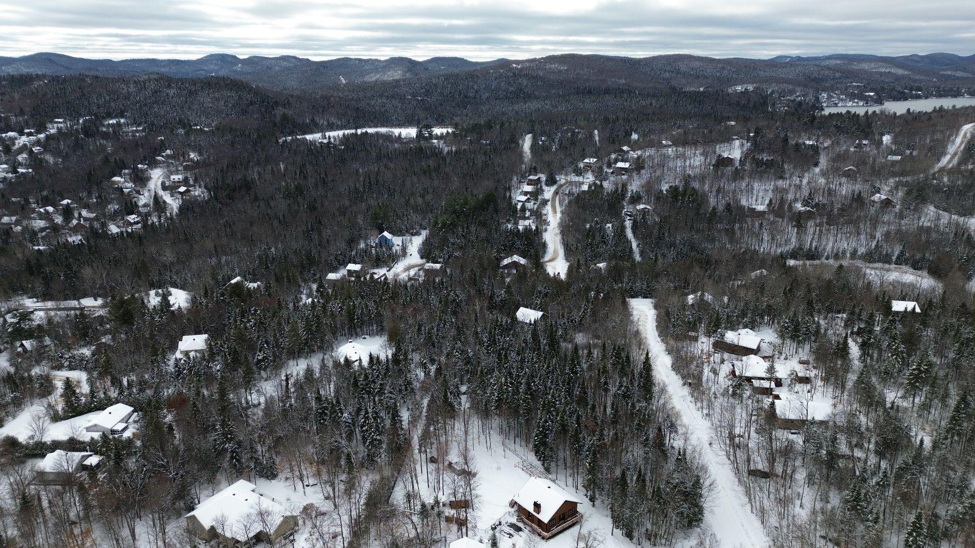 












Rue d'Innsbruck

,
Val-David,







QC
J0T2N0

