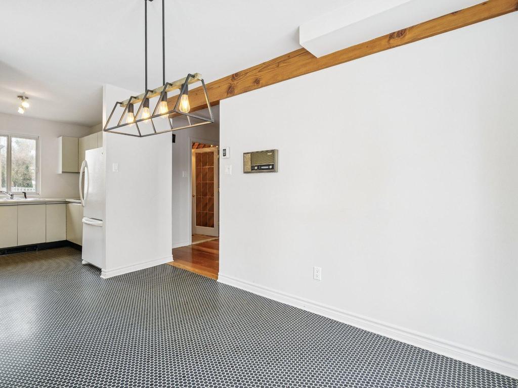 









7467


Boul. Gouin E.

,
Rivière-des-Prairies/Pointe-aux-Trembles (Montréal),




QC
H1E1A7

