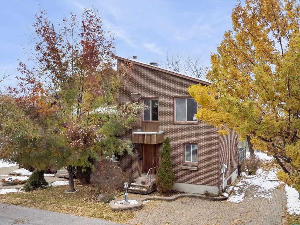 









7467


Boul. Gouin E.

,
Rivière-des-Prairies/Pointe-aux-Trembles (Montréal),




QC
H1E1A7

