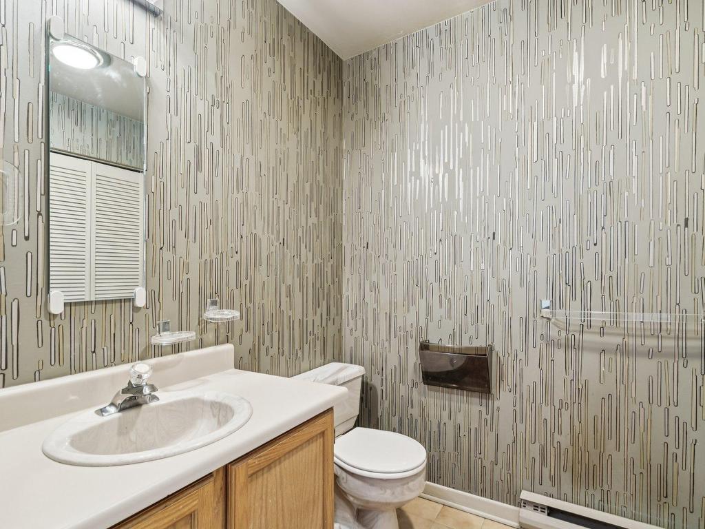 









7467


Boul. Gouin E.

,
Rivière-des-Prairies/Pointe-aux-Trembles (Montréal),




QC
H1E1A7

