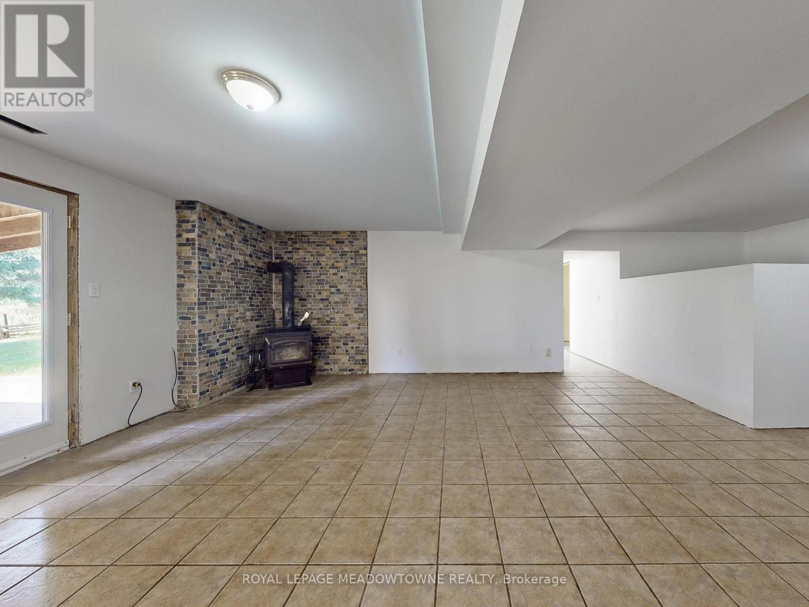 












4958 WELLINGTON ROAD 125

,
Erin,




Ontario
L7J2L9

