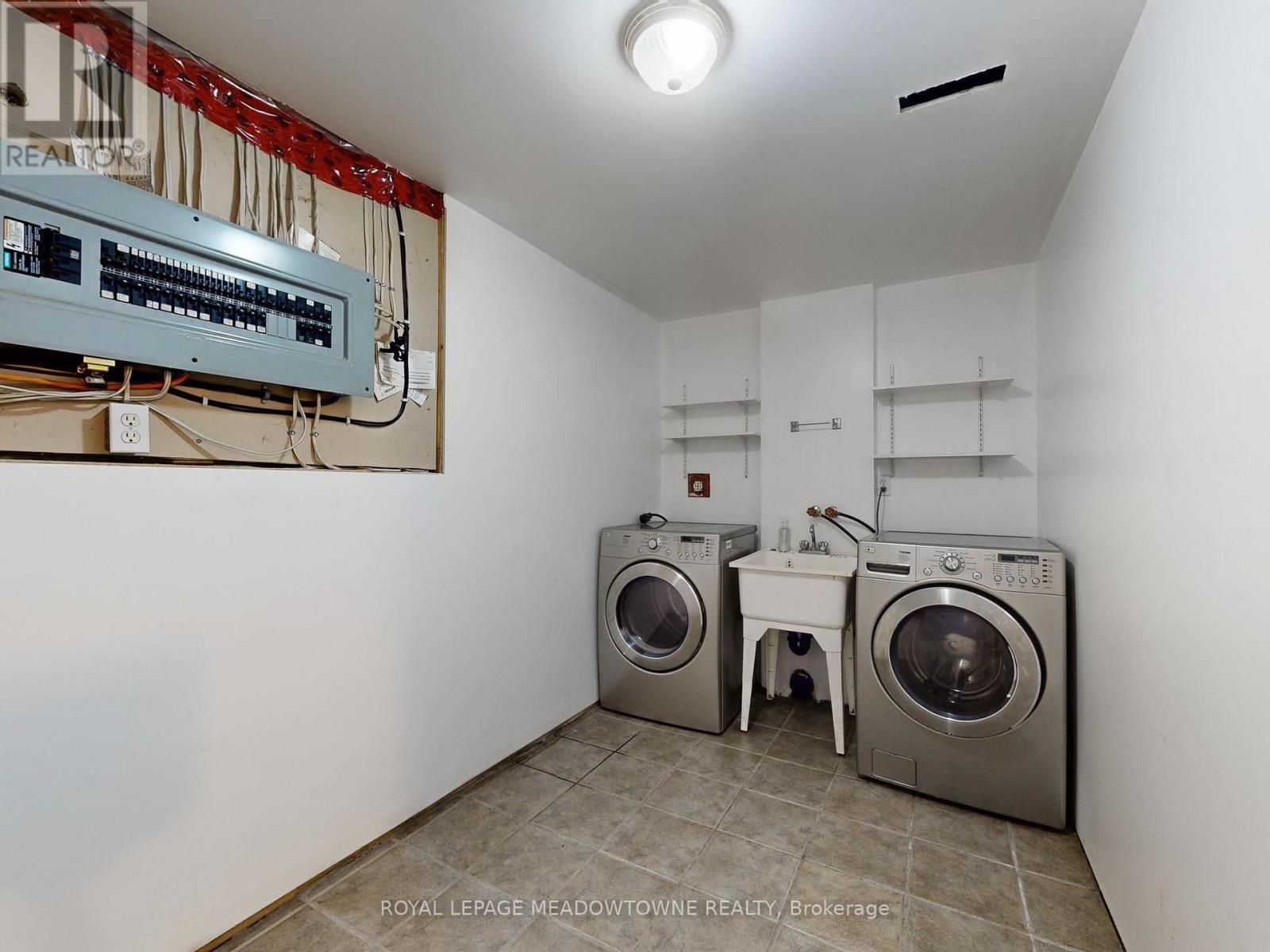 












4958 WELLINGTON ROAD 125

,
Erin,




Ontario
L7J2L9

