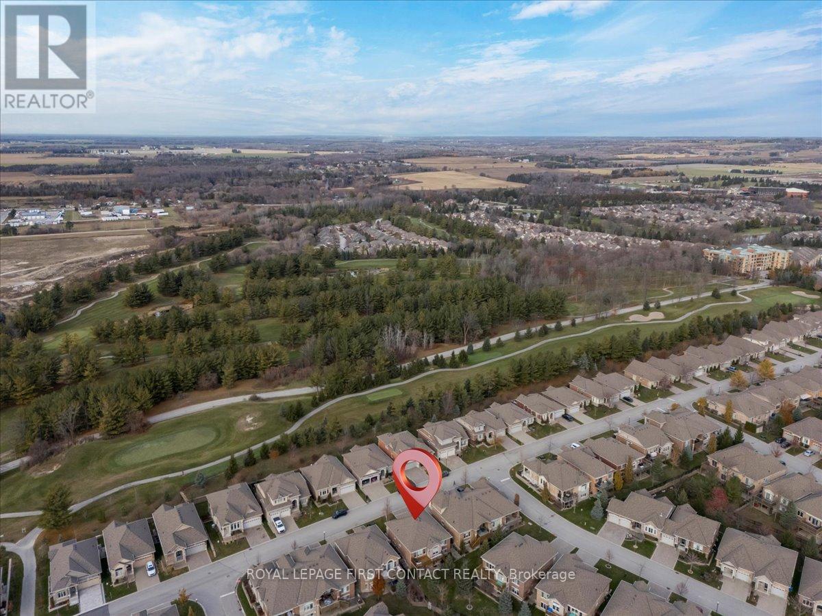 












222 RIDGE WAY

,
New Tecumseth,




Ontario
L9R0H2

