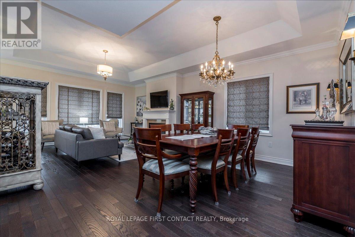 












222 RIDGE WAY

,
New Tecumseth,




Ontario
L9R0H2

