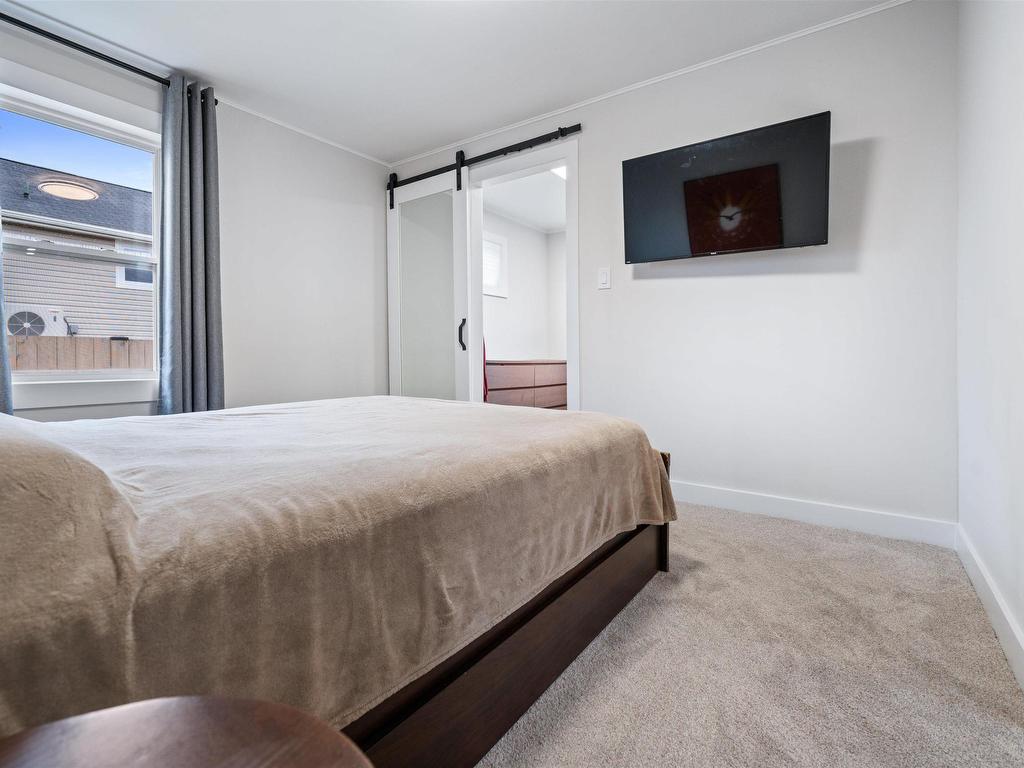 












23 Levis Street

,
Halifax,




NS
B3R 1M1

