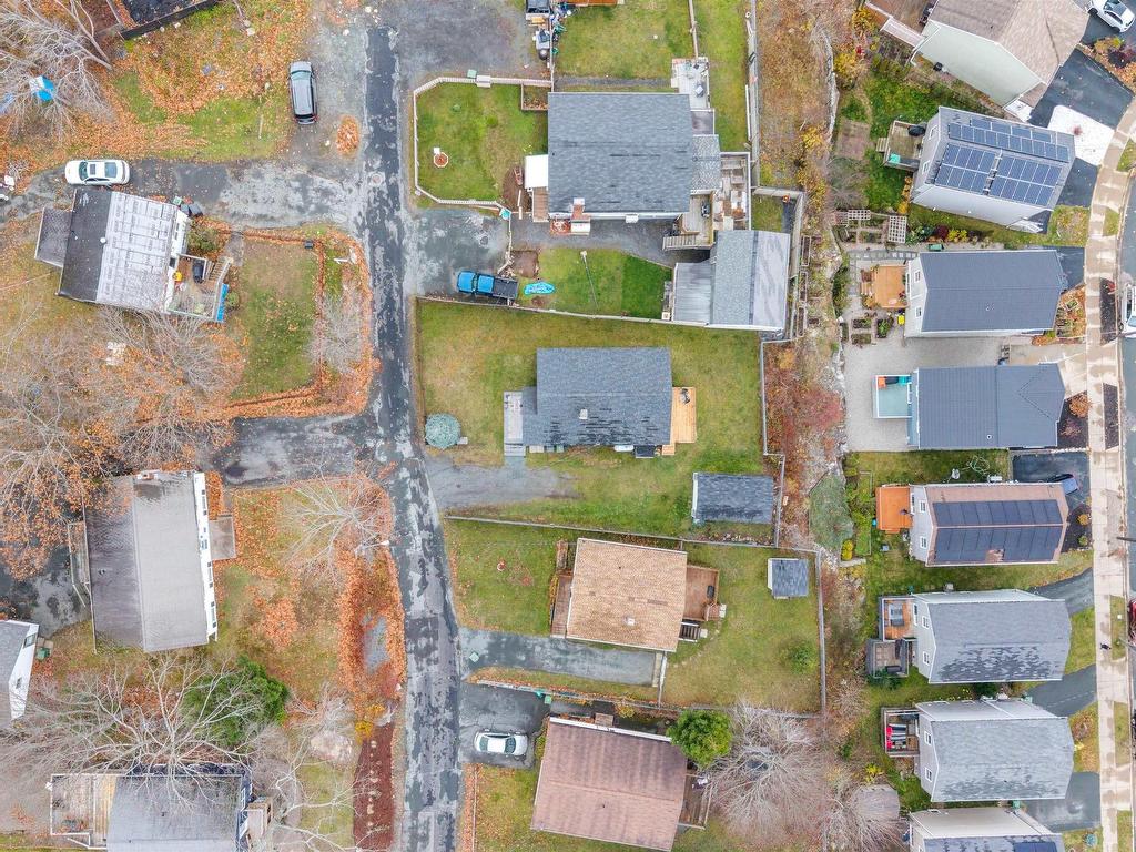 












23 Levis Street

,
Halifax,




NS
B3R 1M1

