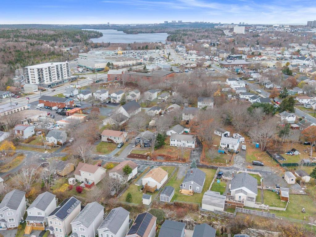 












23 Levis Street

,
Halifax,




NS
B3R 1M1

