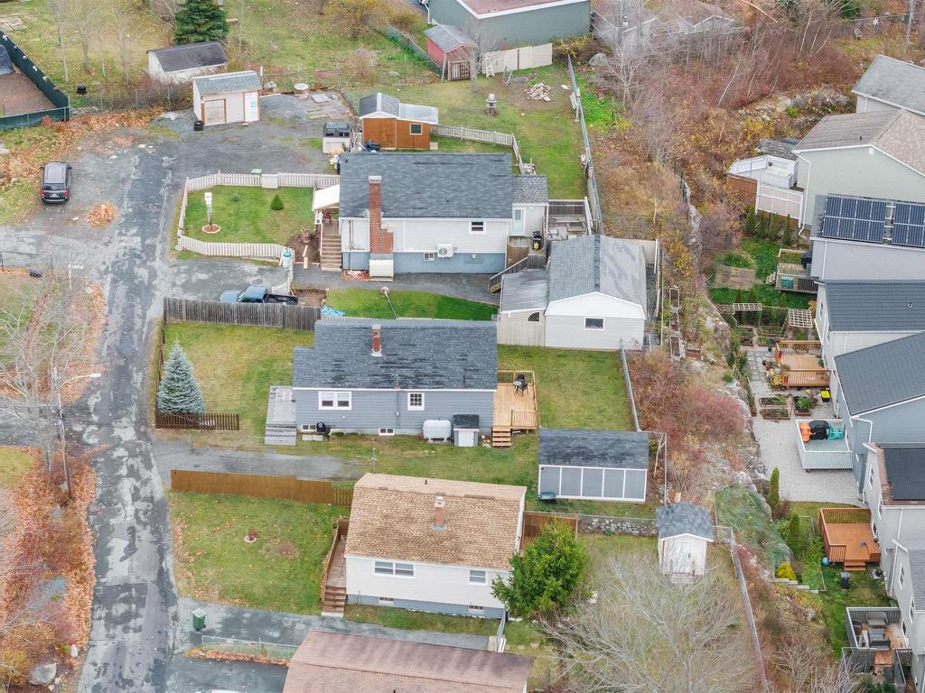 












23 Levis Street

,
Halifax,




NS
B3R 1M1

