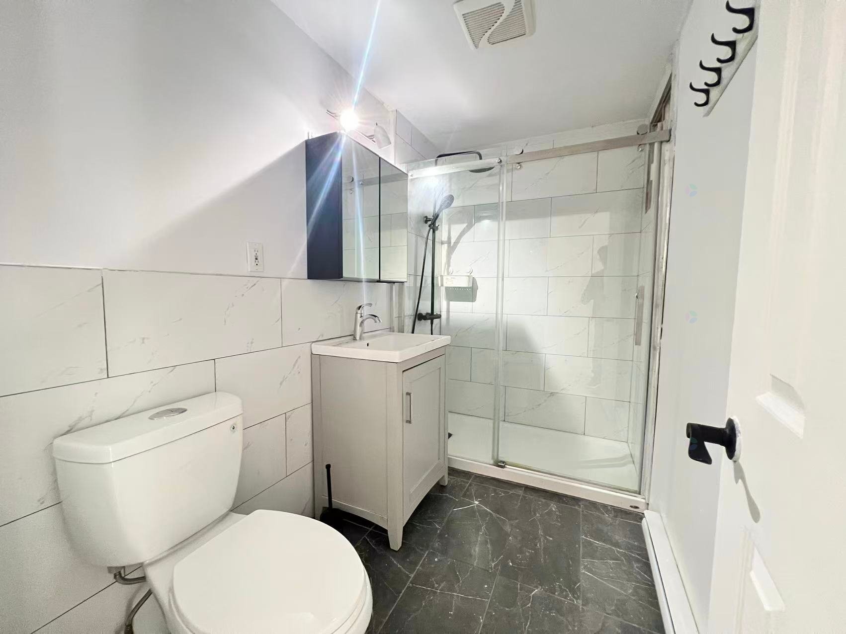 









6617


Rue Mazarin

,
Montréal (Le Sud-Ouest),




QC
H4E2X6

