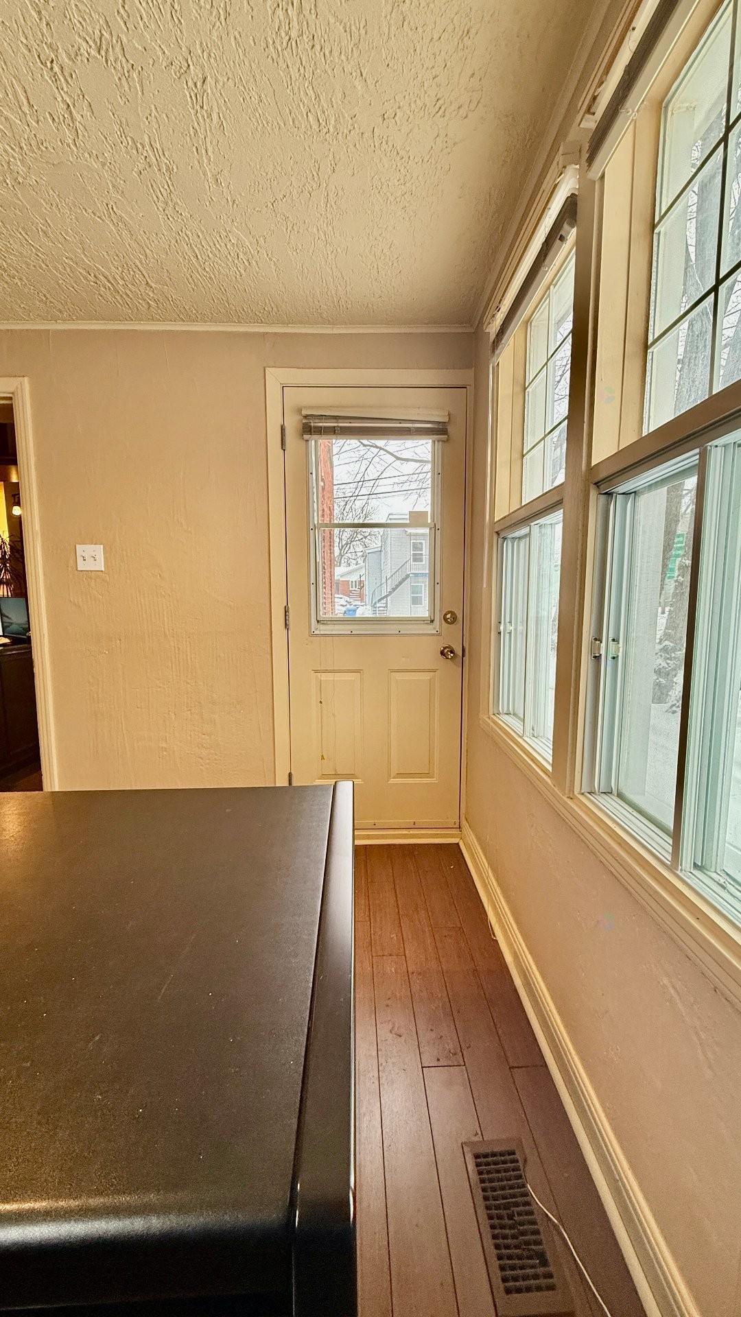 









744


Rue Labelle

, A,
Saint-Jérôme,




QC
J7Z5M3

