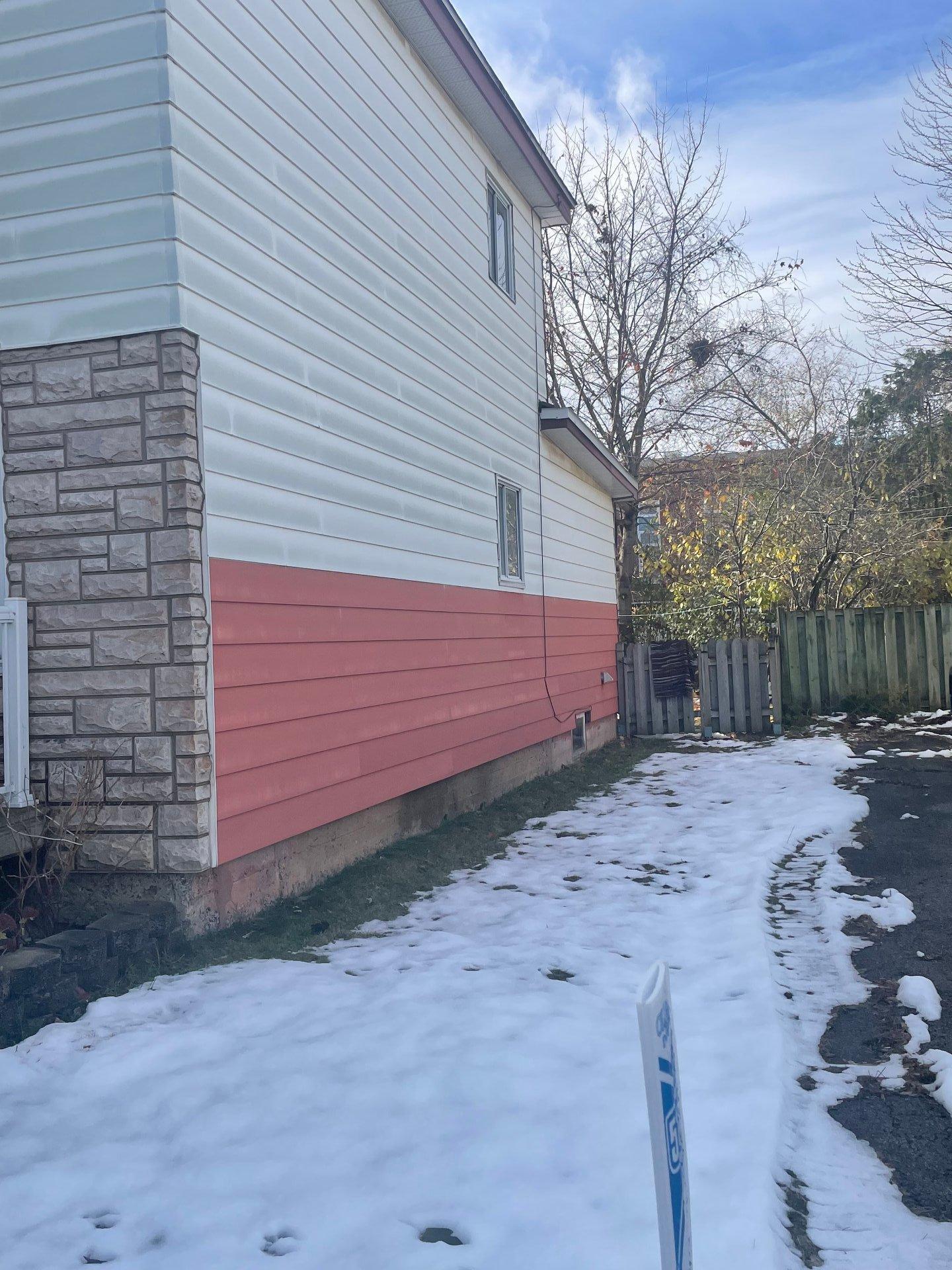 









264


78e Avenue

,
Laval (Chomedey),







QC
H7V3A3

