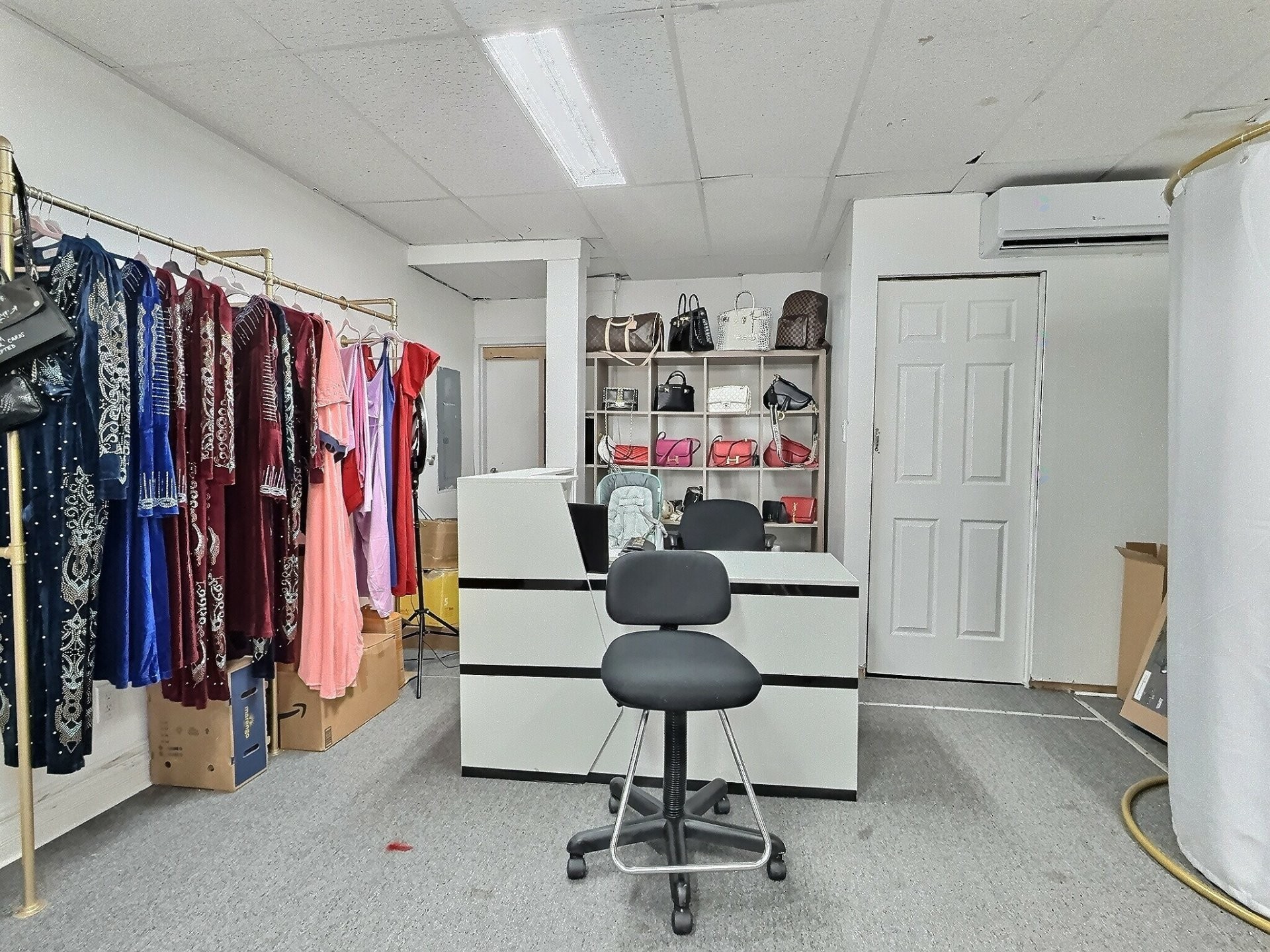 









523Z

 - 531Z


Rue King E.

,
Sherbrooke (Fleurimont),




QC
J1G1B6

