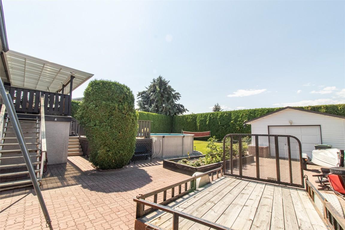 









1310


Mary

Court,
Kelowna,




BC
V1X 5V3

