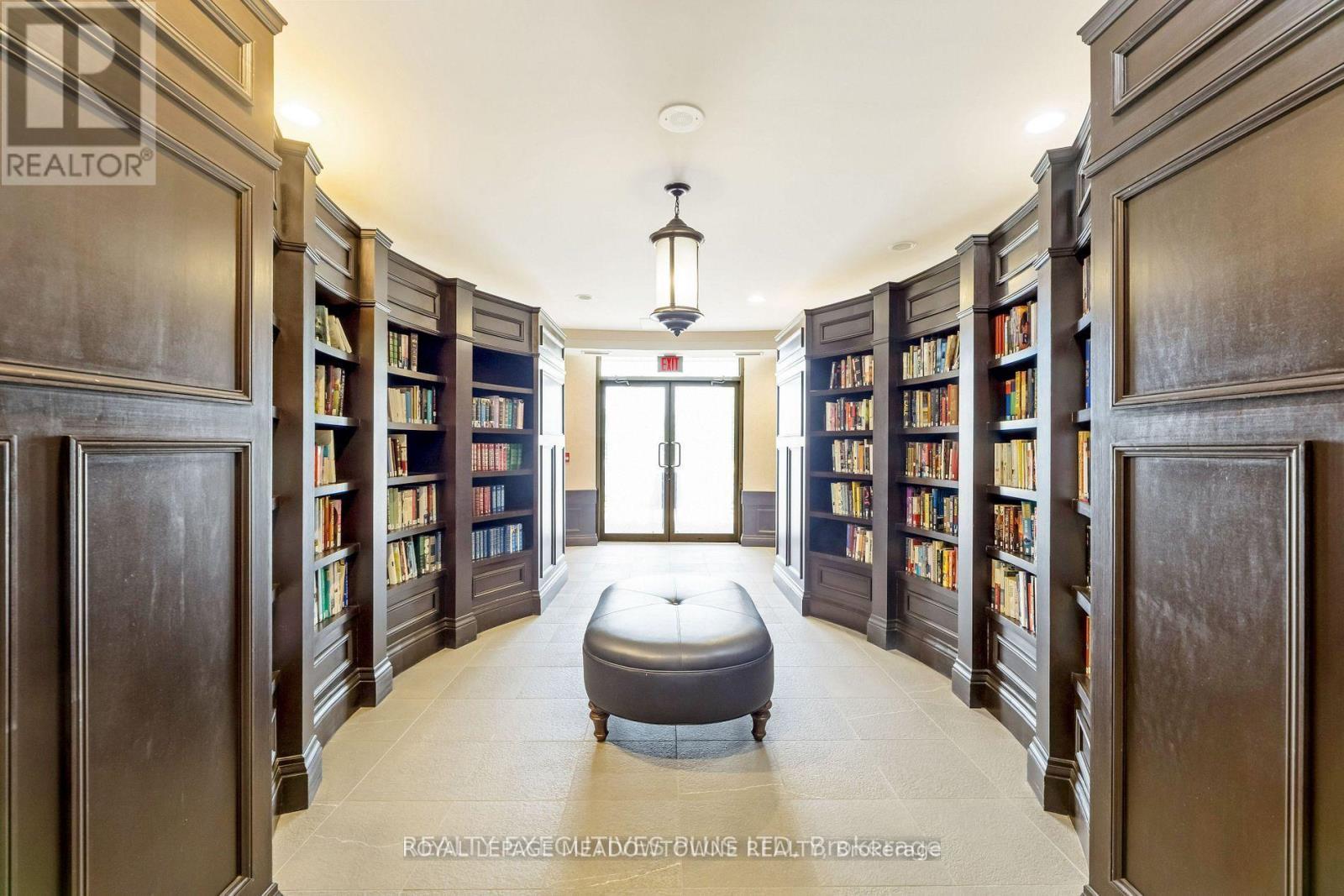 












313 - 830 SCOLLARD COURT

,
Mississauga,




Ontario
L5V0A2

