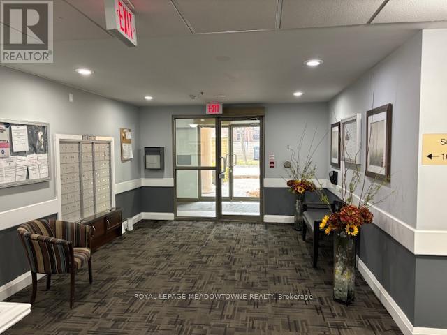 












313 - 830 SCOLLARD COURT

,
Mississauga,




Ontario
L5V0A2

