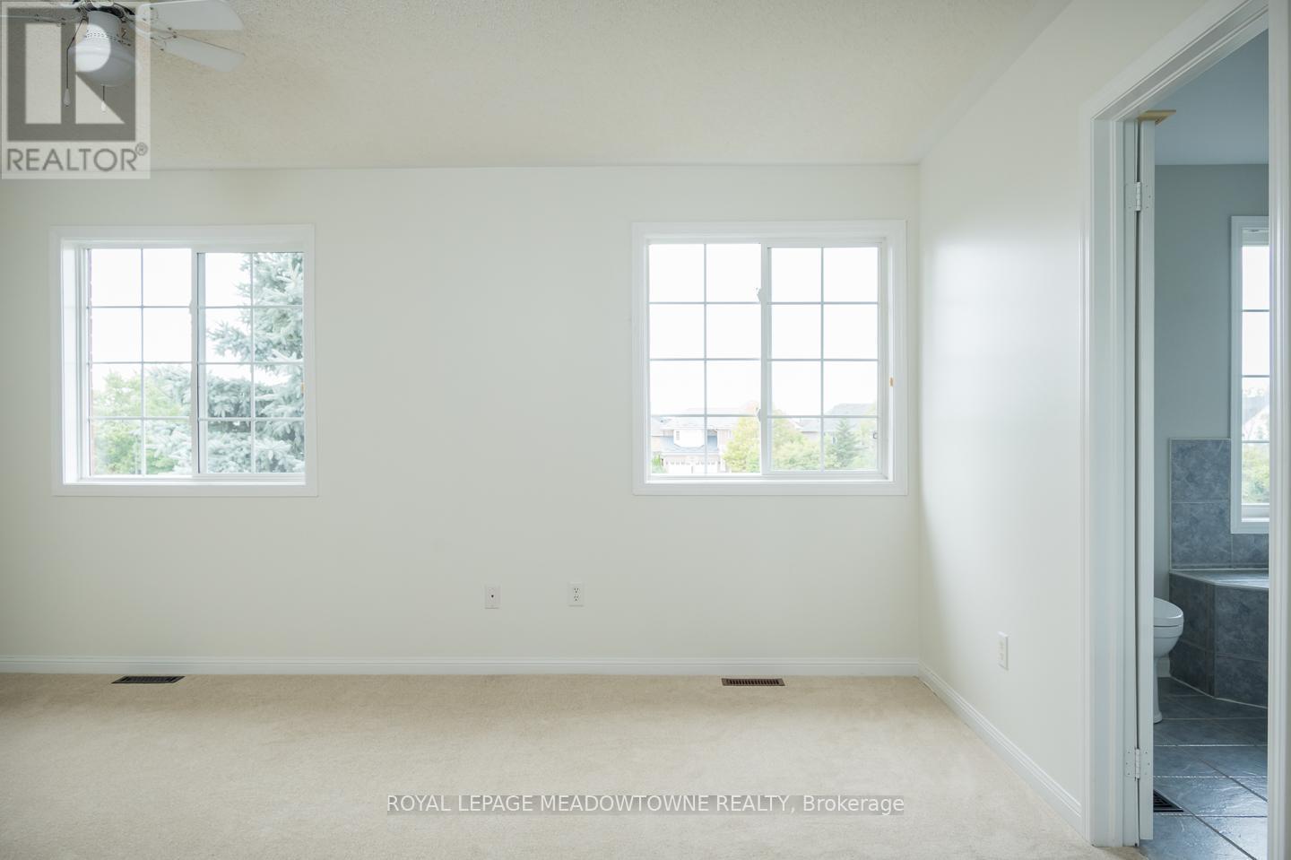 












833 WATSON TERRACE

,
Milton,




Ontario
L9T5Z8

