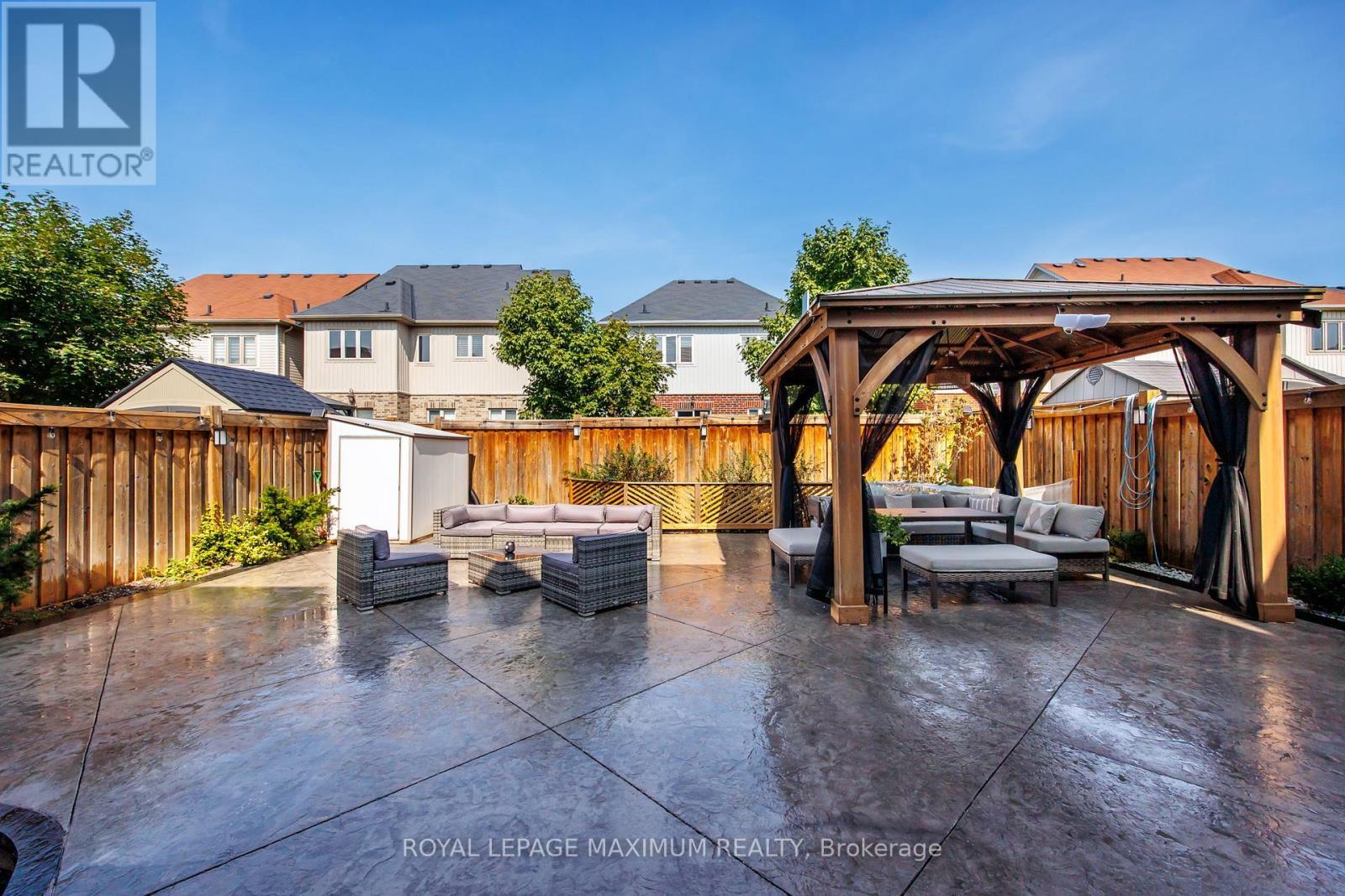 












32 BATTALION DRIVE

,
Essa,




Ontario
L0M1B4

