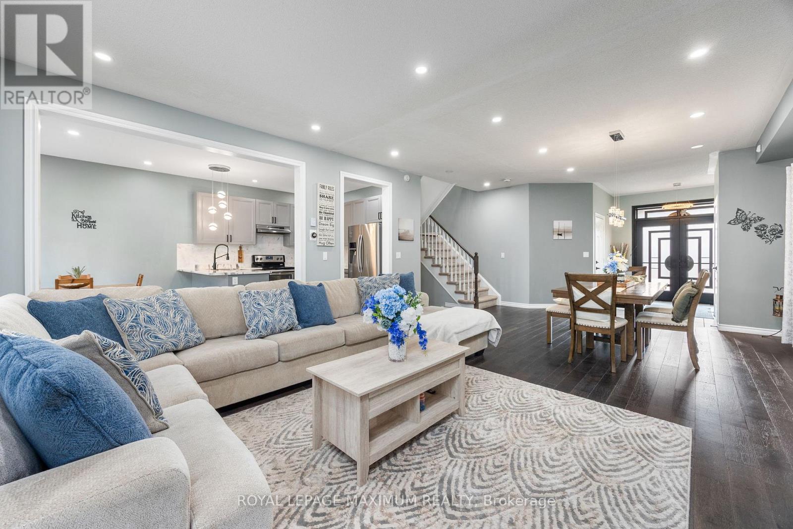 












32 BATTALION DRIVE

,
Essa,




Ontario
L0M1B4

