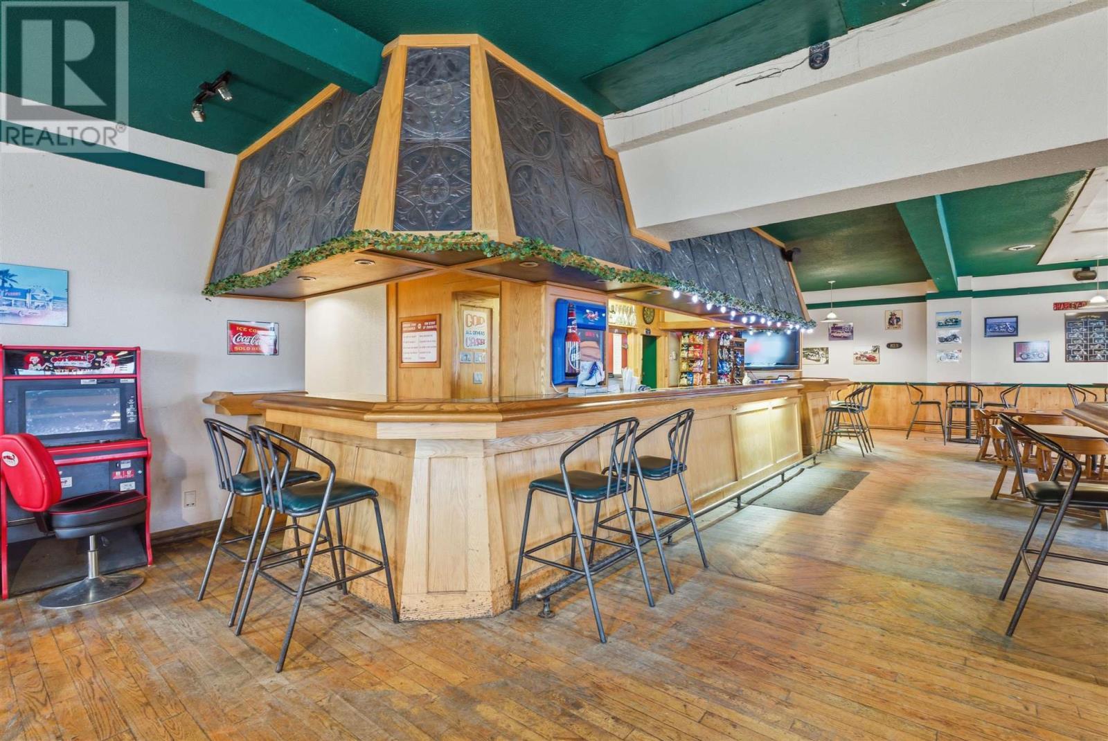 












24 WOODWARD|10 MURRAY STREET PARKING LOT

,
Blind River,




Ontario
P0R1B0

