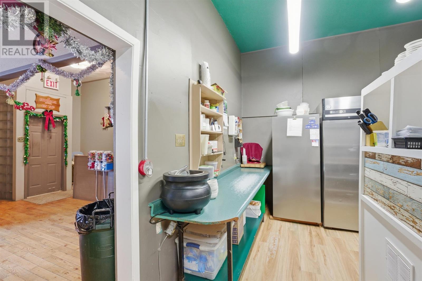 












24 WOODWARD|10 MURRAY STREET PARKING LOT

,
Blind River,




Ontario
P0R1B0

