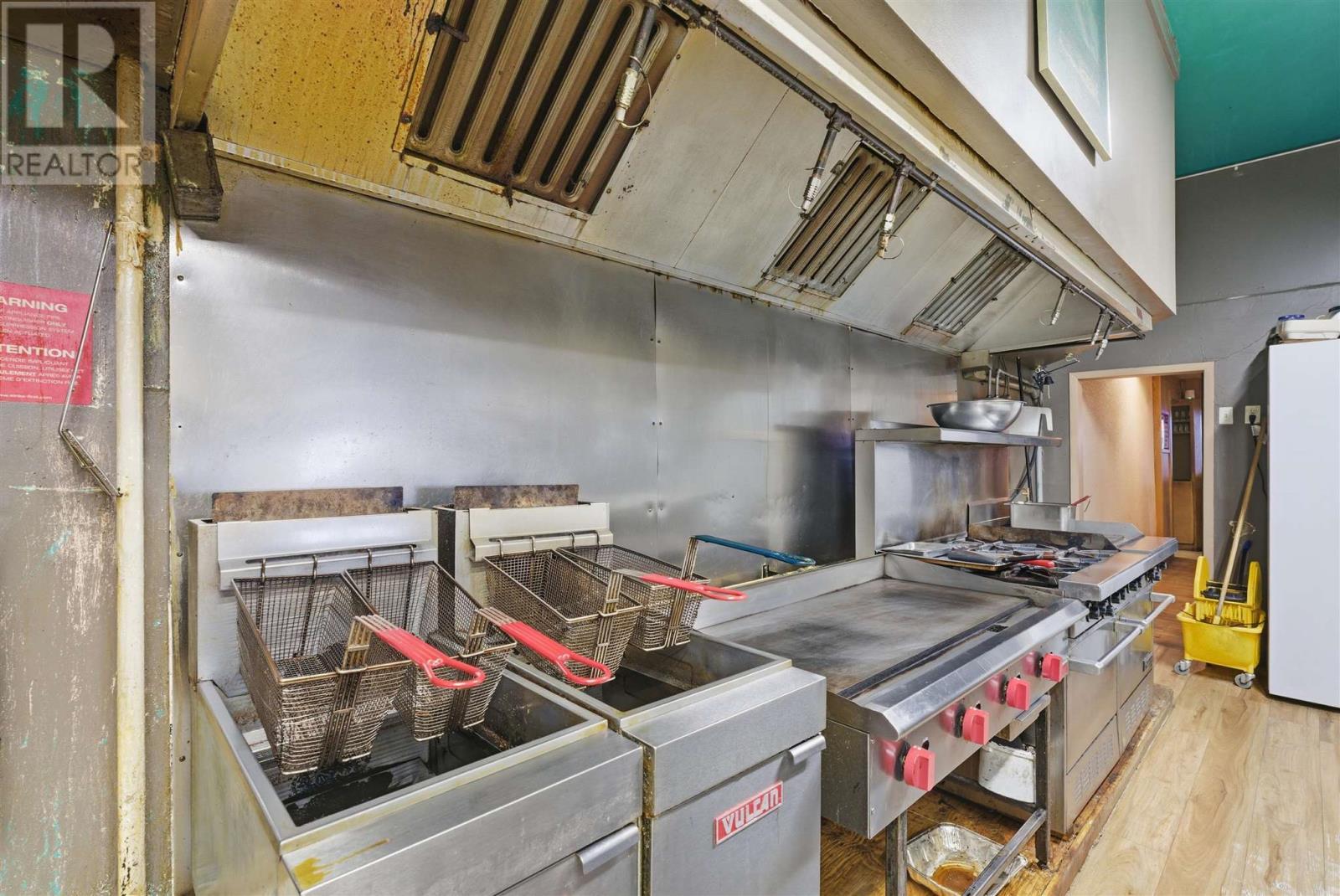 












24 WOODWARD|10 MURRAY STREET PARKING LOT

,
Blind River,




Ontario
P0R1B0

