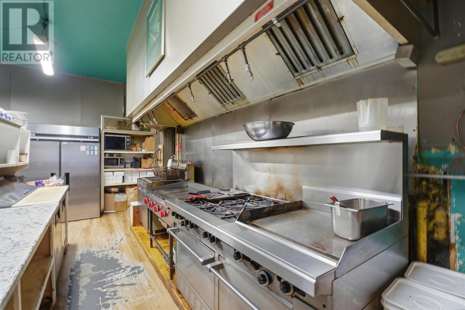 












24 WOODWARD|10 MURRAY STREET PARKING LOT

,
Blind River,




Ontario
P0R1B0

