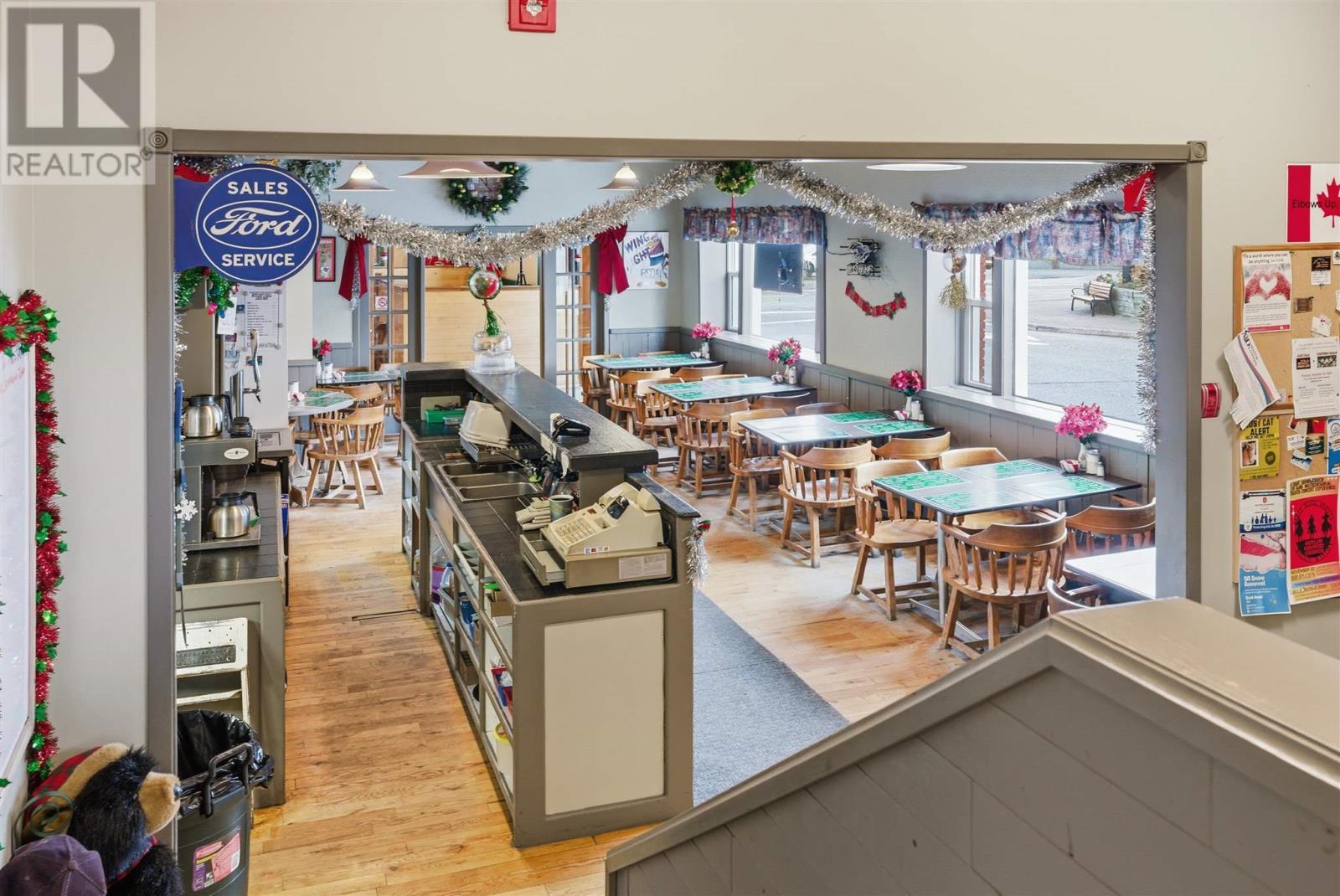 












24 WOODWARD|10 MURRAY STREET PARKING LOT

,
Blind River,




Ontario
P0R1B0

