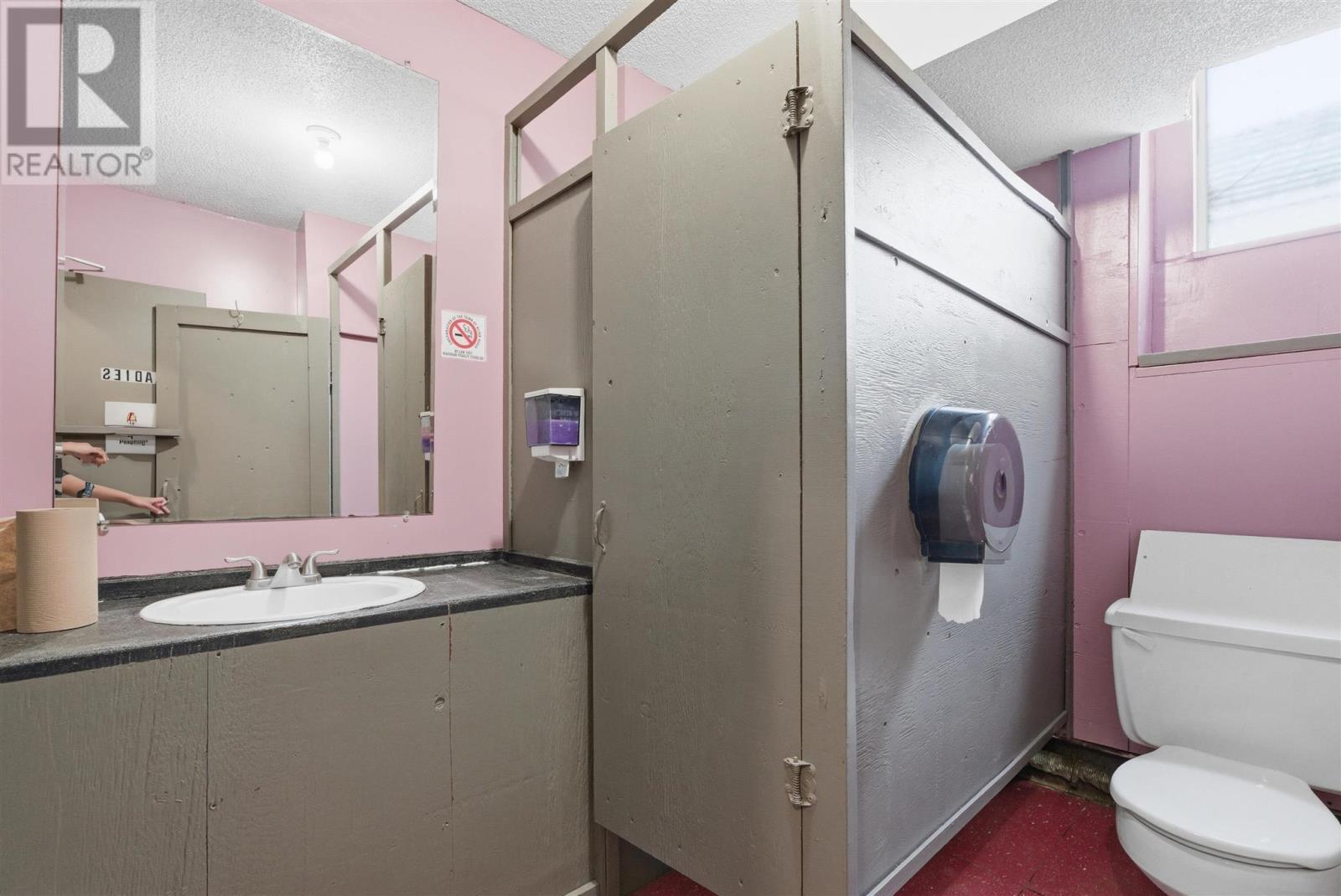 












24 WOODWARD|10 MURRAY STREET PARKING LOT

,
Blind River,




Ontario
P0R1B0

