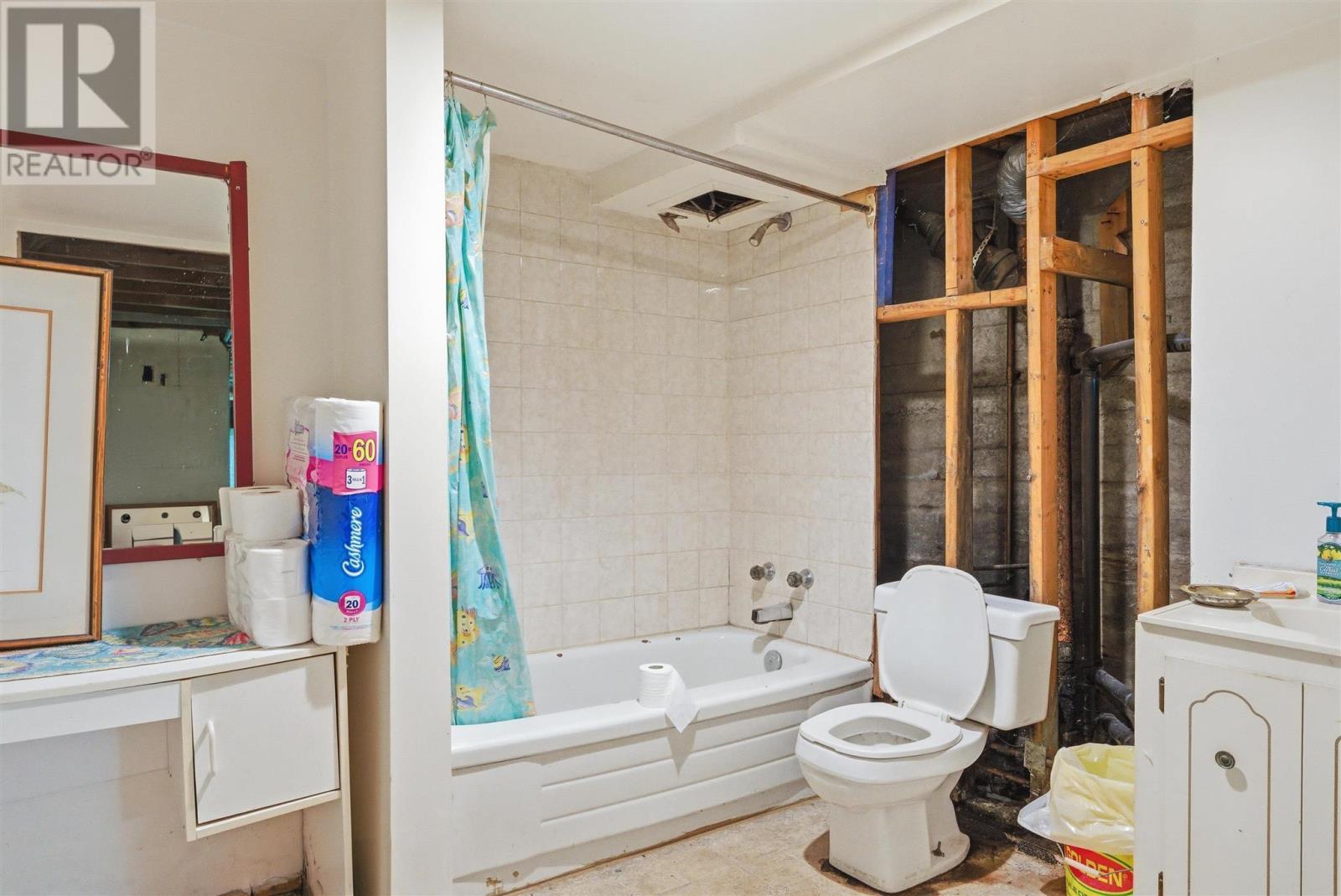 












24 WOODWARD|10 MURRAY STREET PARKING LOT

,
Blind River,




Ontario
P0R1B0

