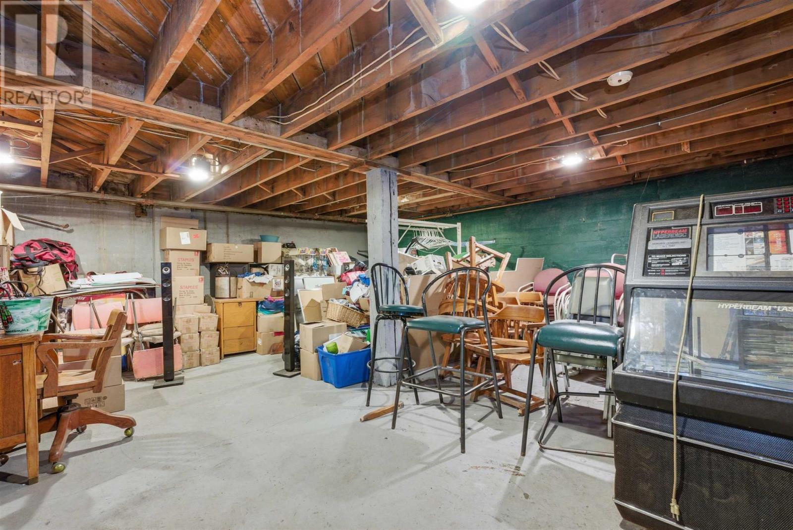 












24 WOODWARD|10 MURRAY STREET PARKING LOT

,
Blind River,




Ontario
P0R1B0

