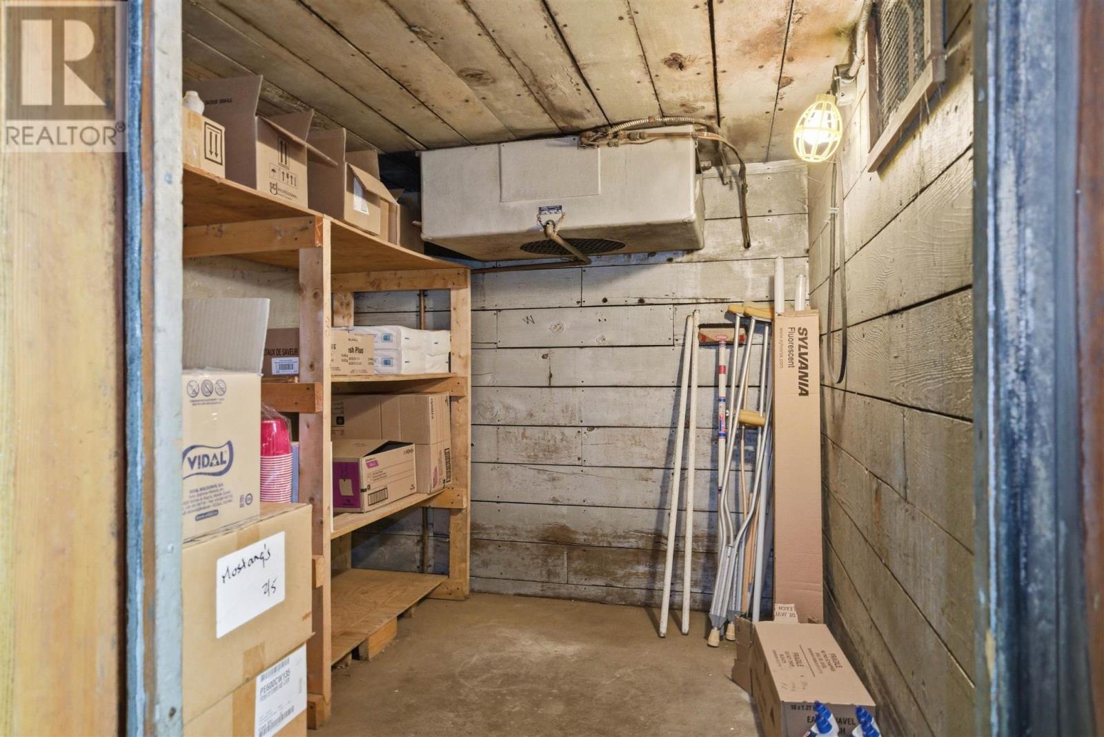 












24 WOODWARD|10 MURRAY STREET PARKING LOT

,
Blind River,




Ontario
P0R1B0

