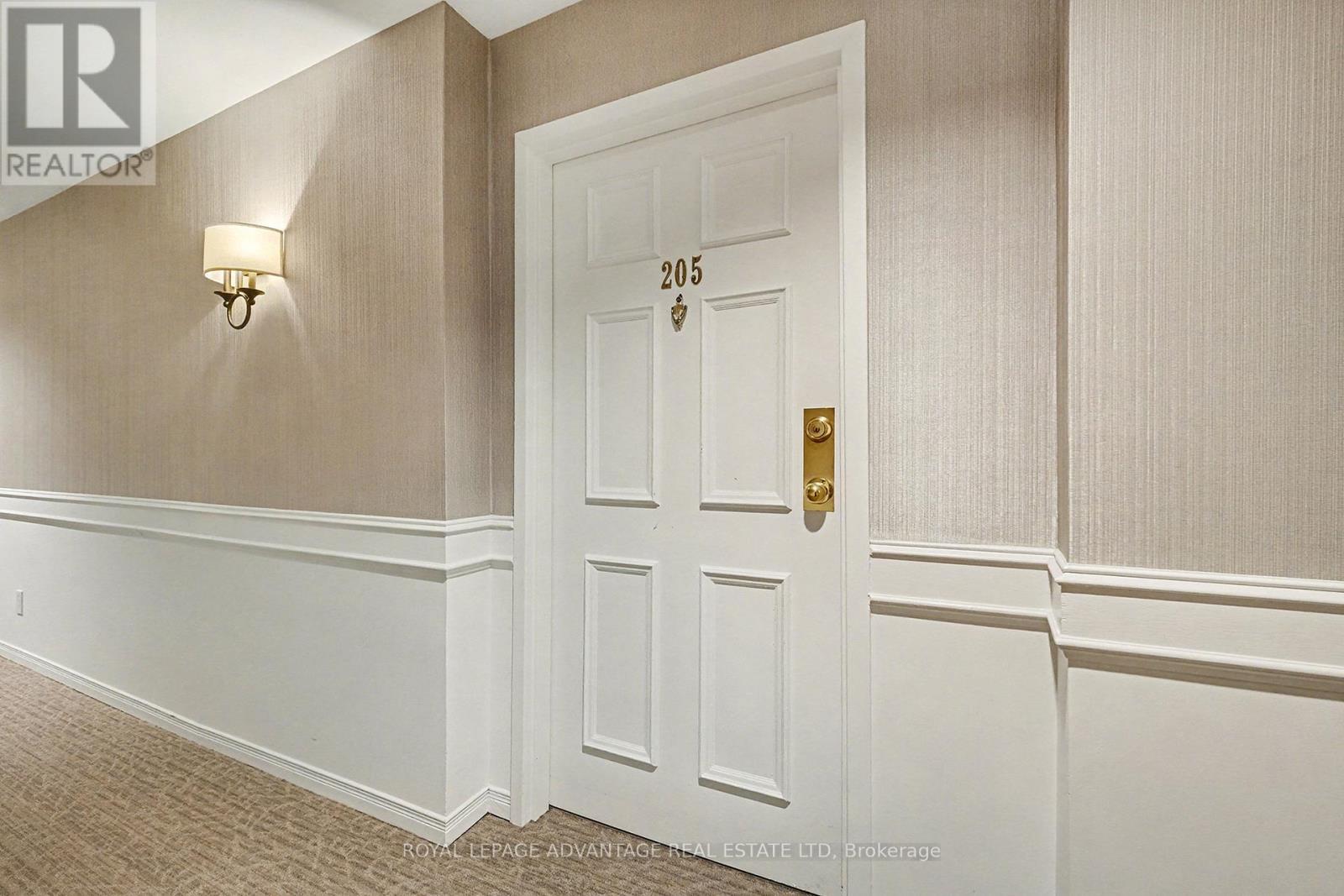 












205 - 40 PEARL STREET

,
Smiths Falls,




Ontario
K7A5B5

