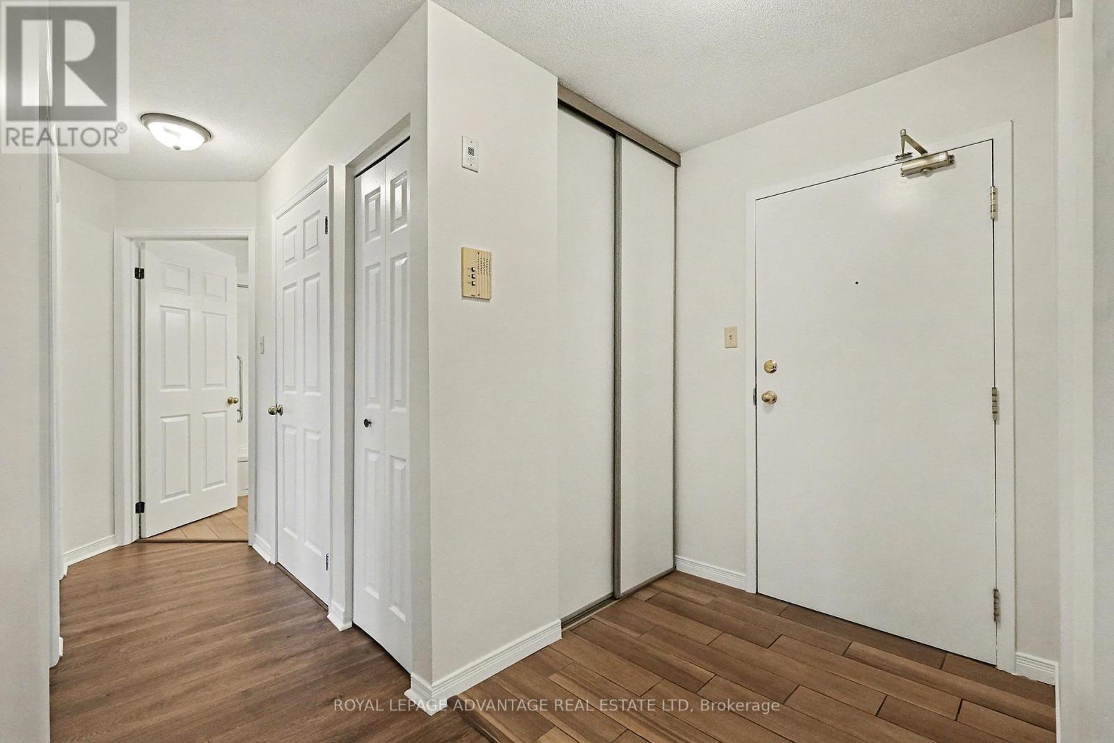 












205 - 40 PEARL STREET

,
Smiths Falls,




Ontario
K7A5B5

