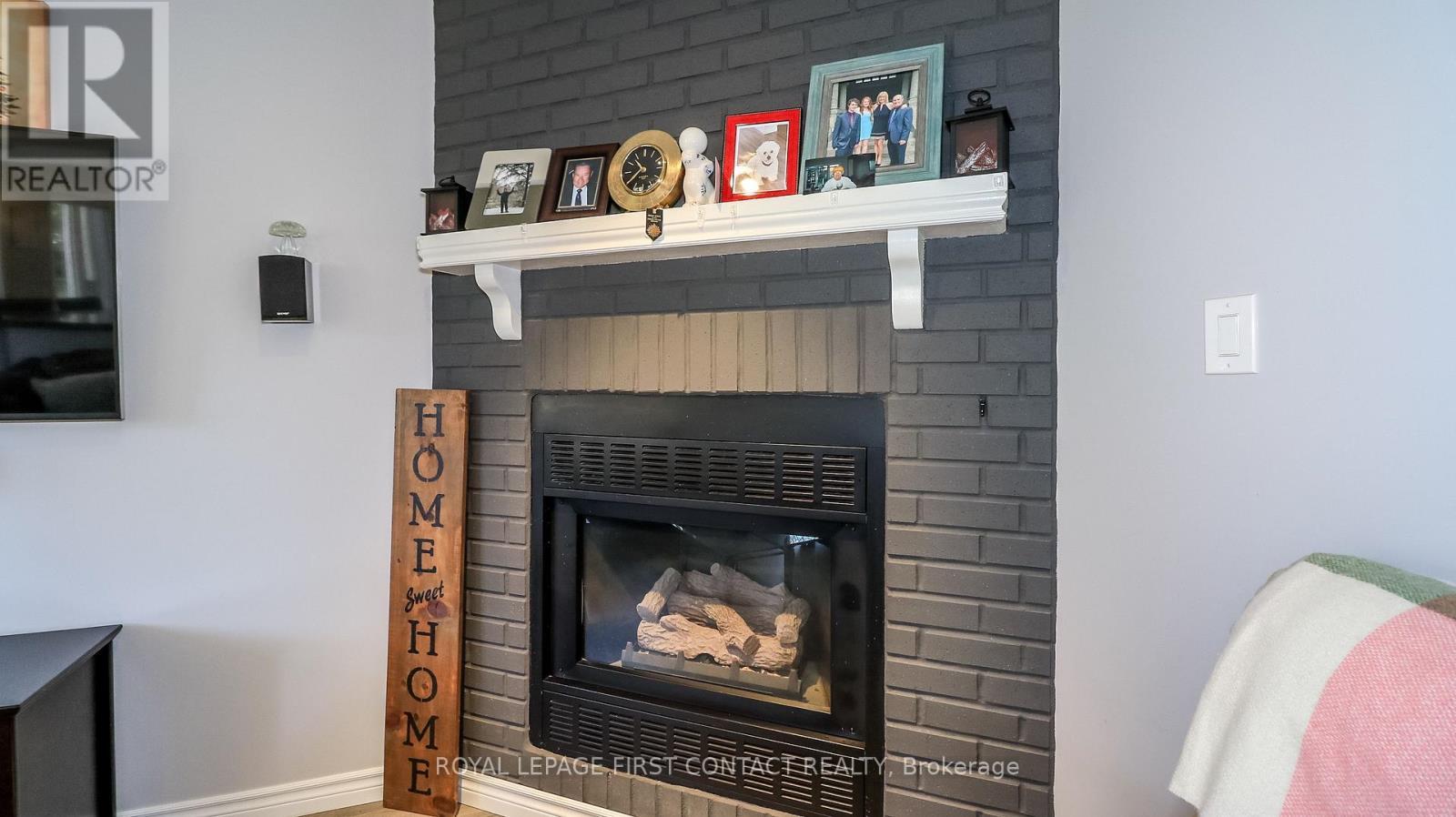 












133 BROWN STREET

,
Barrie,




Ontario
L4N7V7

