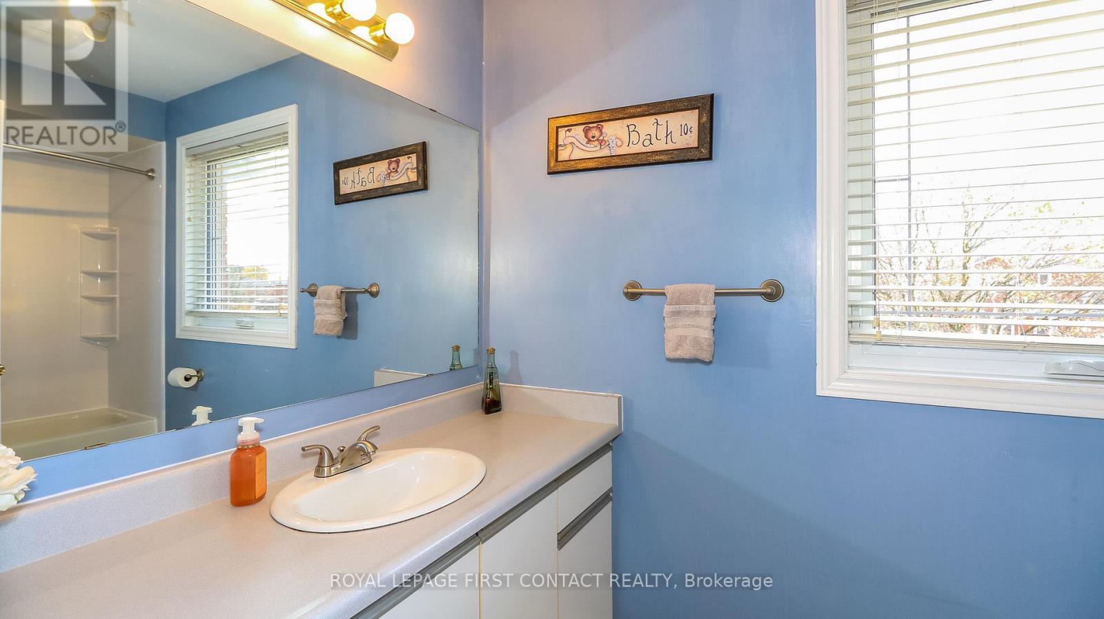 












133 BROWN STREET

,
Barrie,




Ontario
L4N7V7

