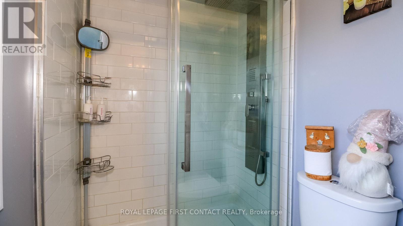 












133 BROWN STREET

,
Barrie,




Ontario
L4N7V7

