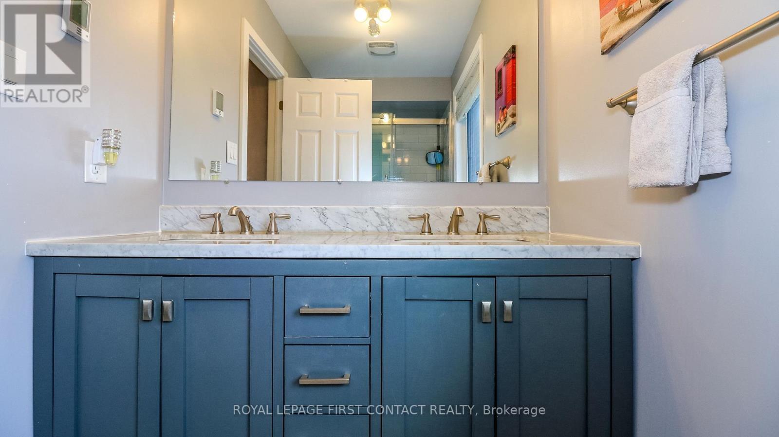 












133 BROWN STREET

,
Barrie,




Ontario
L4N7V7

