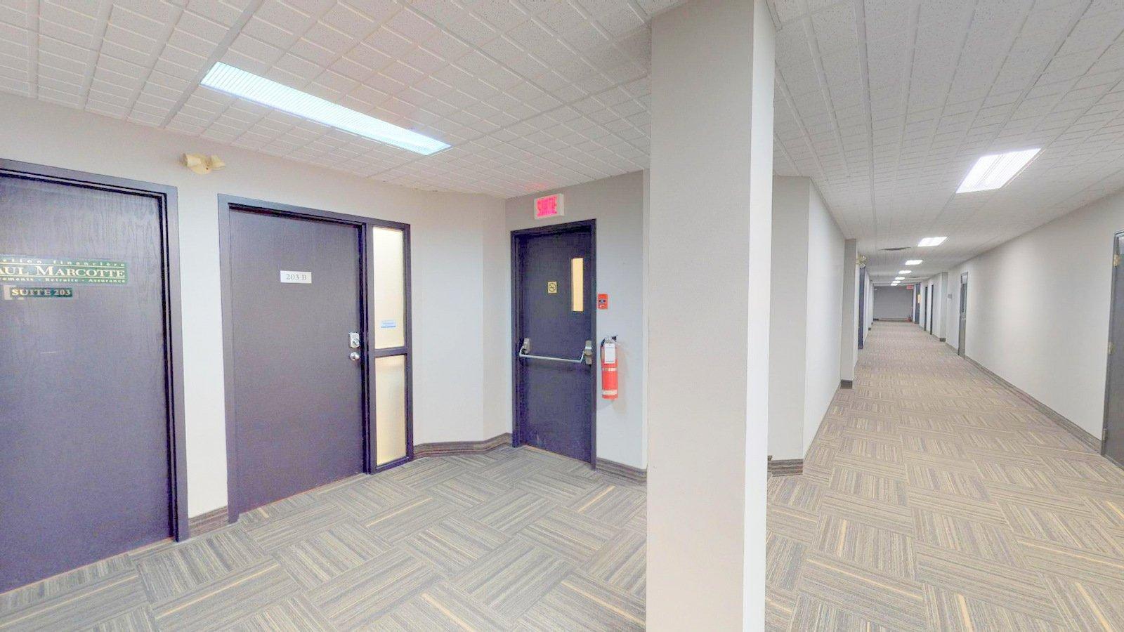 









500


Boul. Gréber

, 302-304,
Gatineau (Gatineau),




QC
J8T7W3

