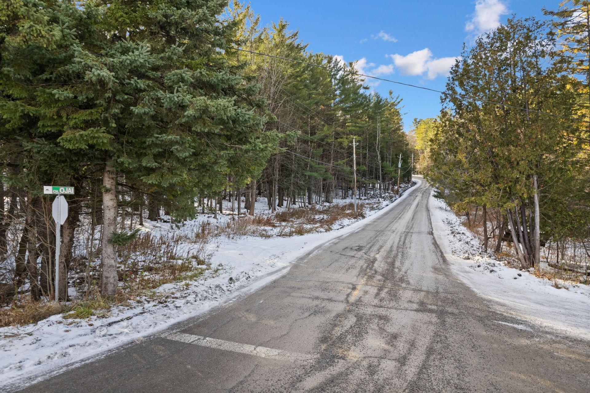 












Ch. Ojai

,
Chelsea,







QC
J9B1Y7

