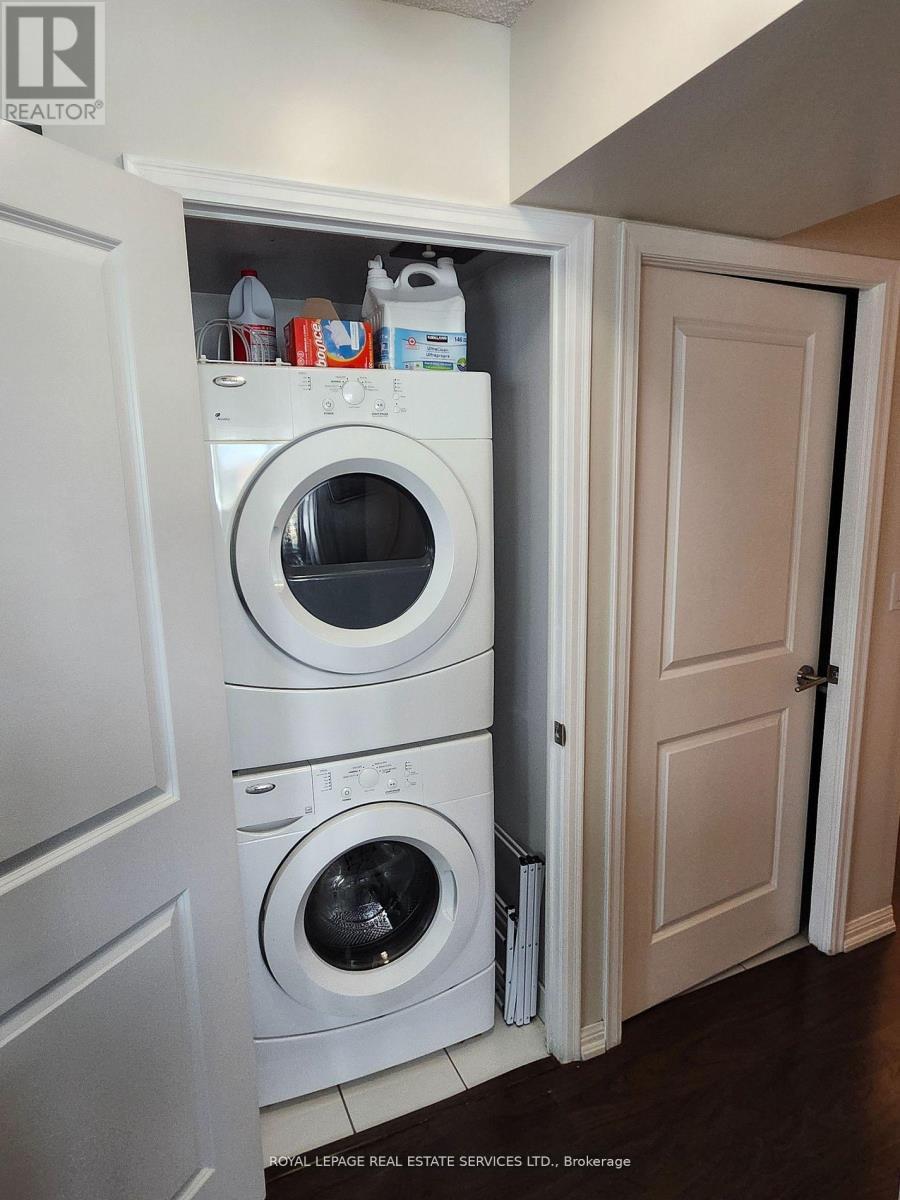 












502 - 125 WESTERN BATTERY ROAD

,
Toronto,




Ontario
M6K3R8

